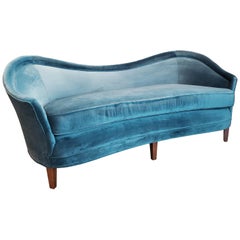 Curved Sofa in the Style of Gio Ponti, Italy, 1940s, Restored in Teal Velvet