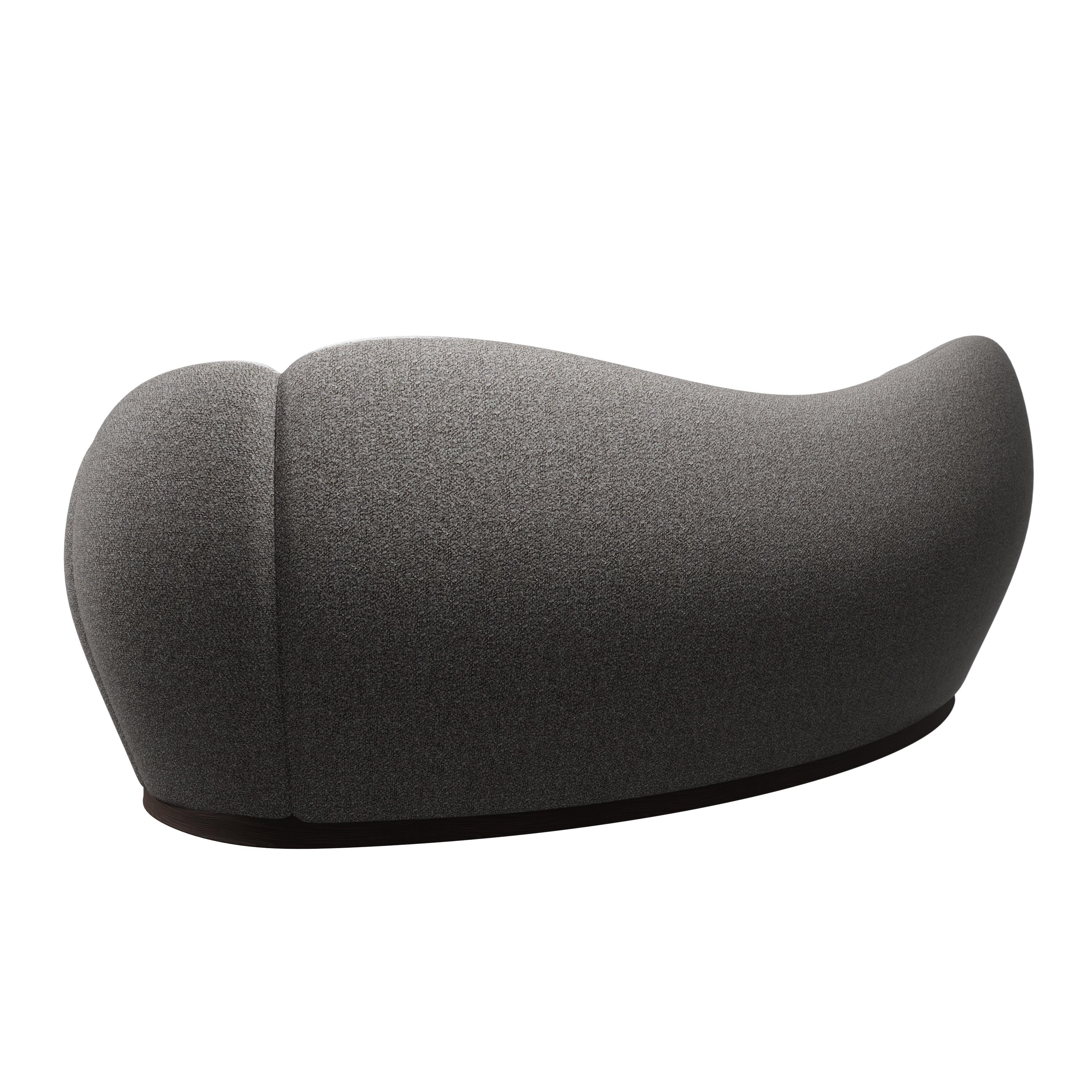 Gebogenes Sofa Montgolfiére grau Bouclé handcrafted by Murmurio (Moderne) im Angebot