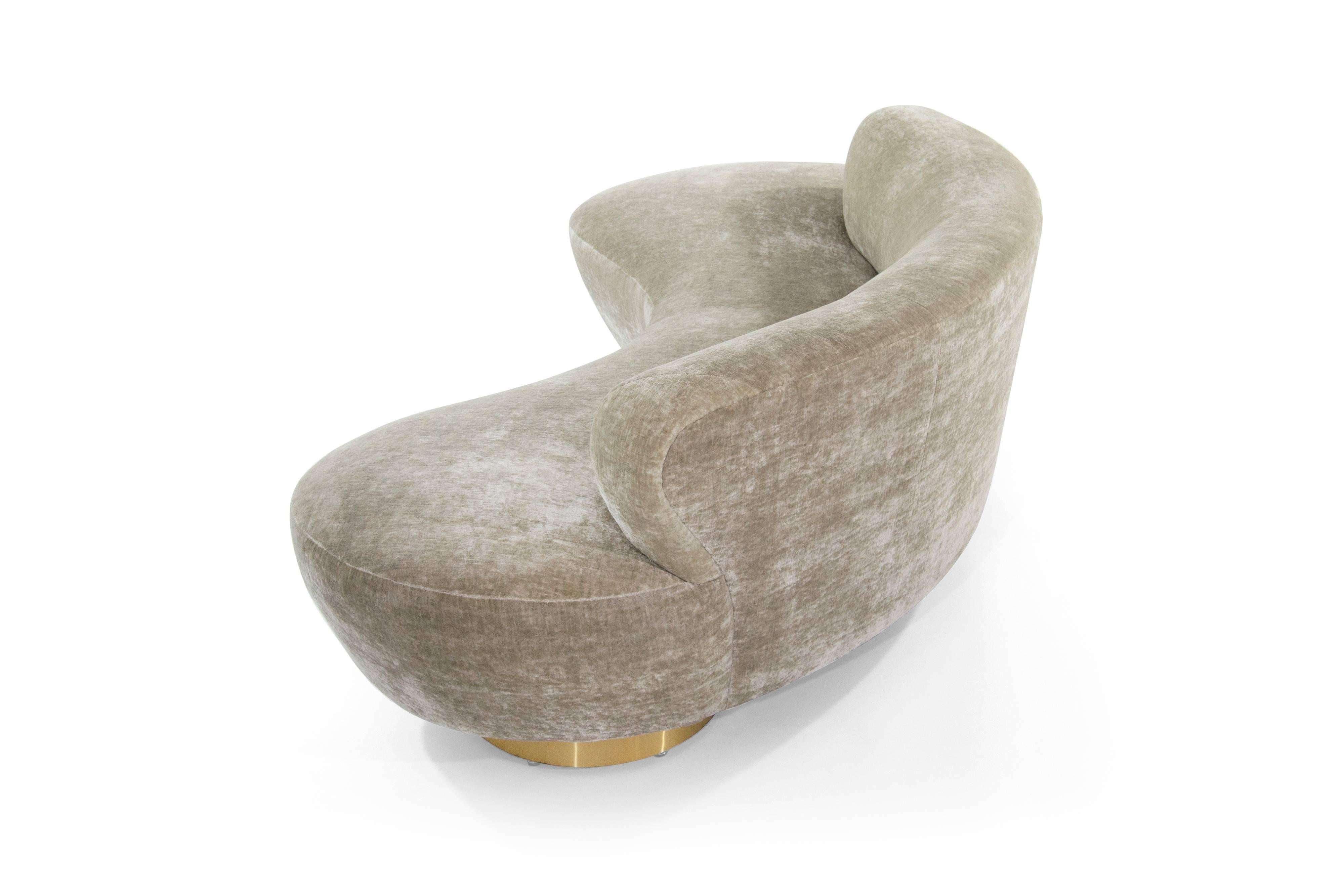 20th Century Curved Sofa on Brass Bases by Vladimir Kagan