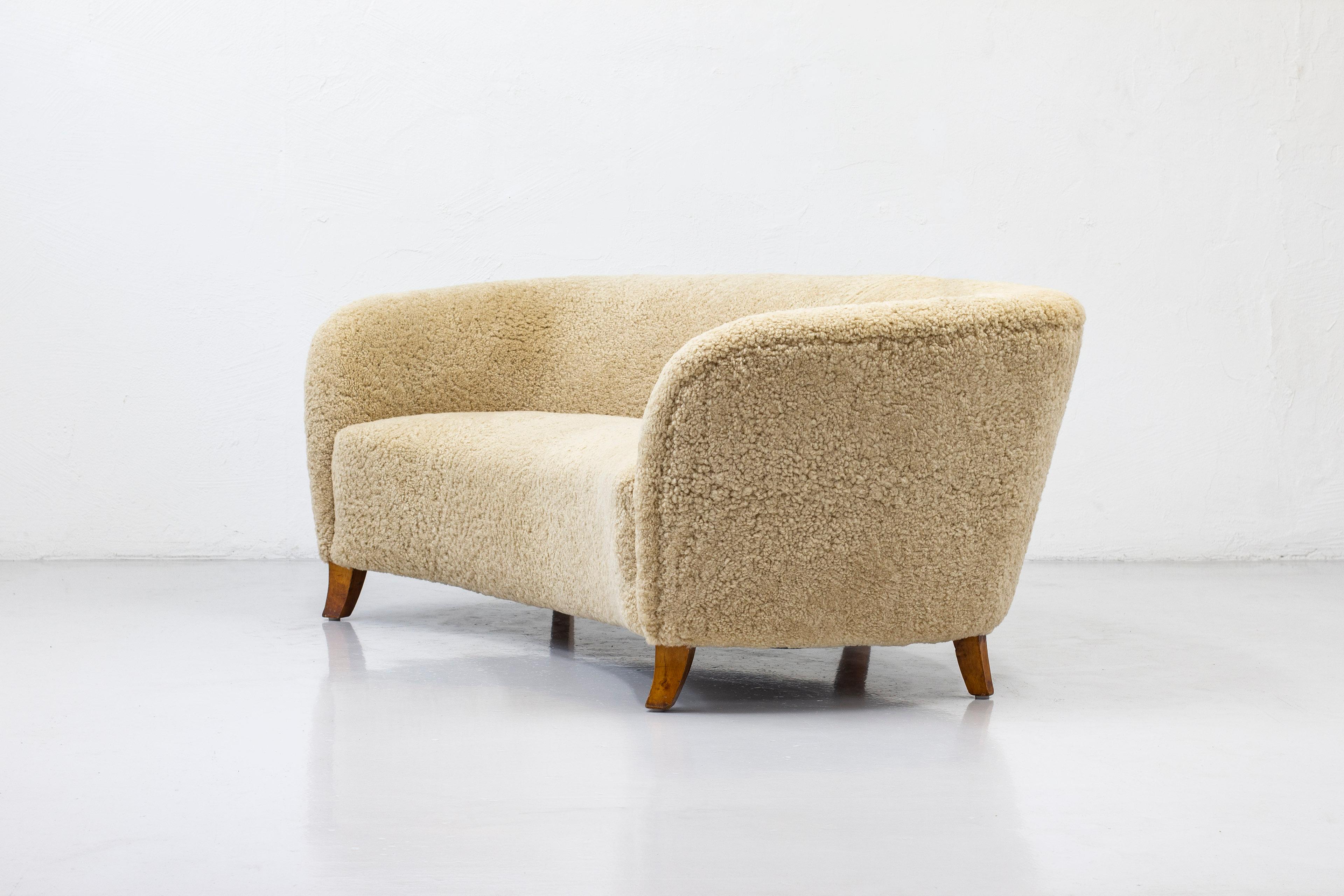 Mid-20th Century Curved Swedish Modern Sofa with Sheepskin, Sweden, 1930-40s