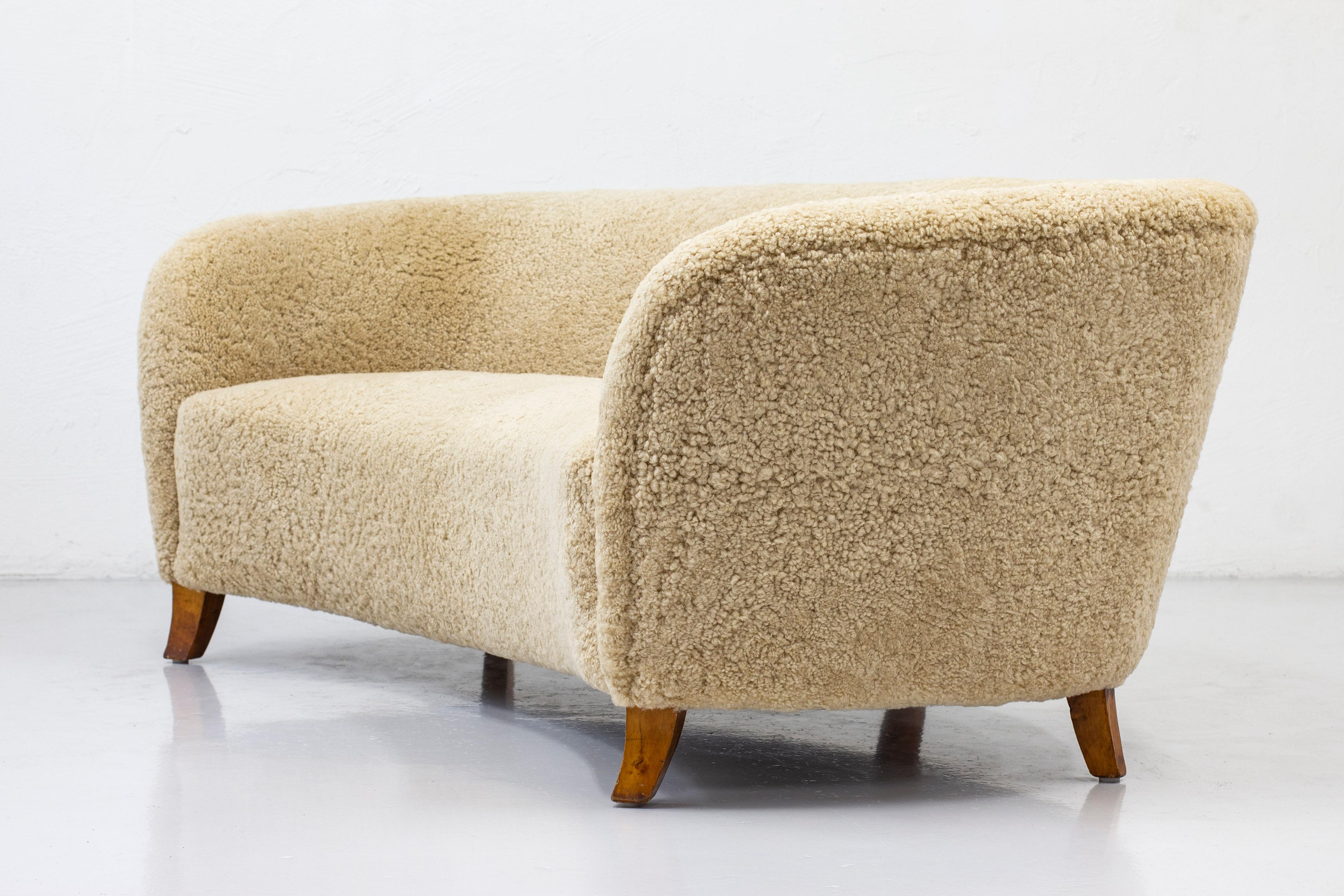 Curved Swedish Modern Sofa with Sheepskin, Sweden, 1930-40s 3