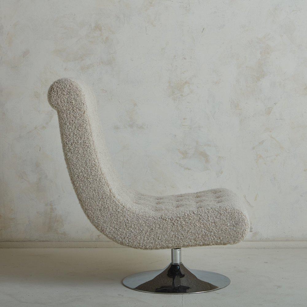 Mid-Century Modern Curved Swivel Lounge Chair in Wool Boucle With Chrome Tulip Base, France 1950s