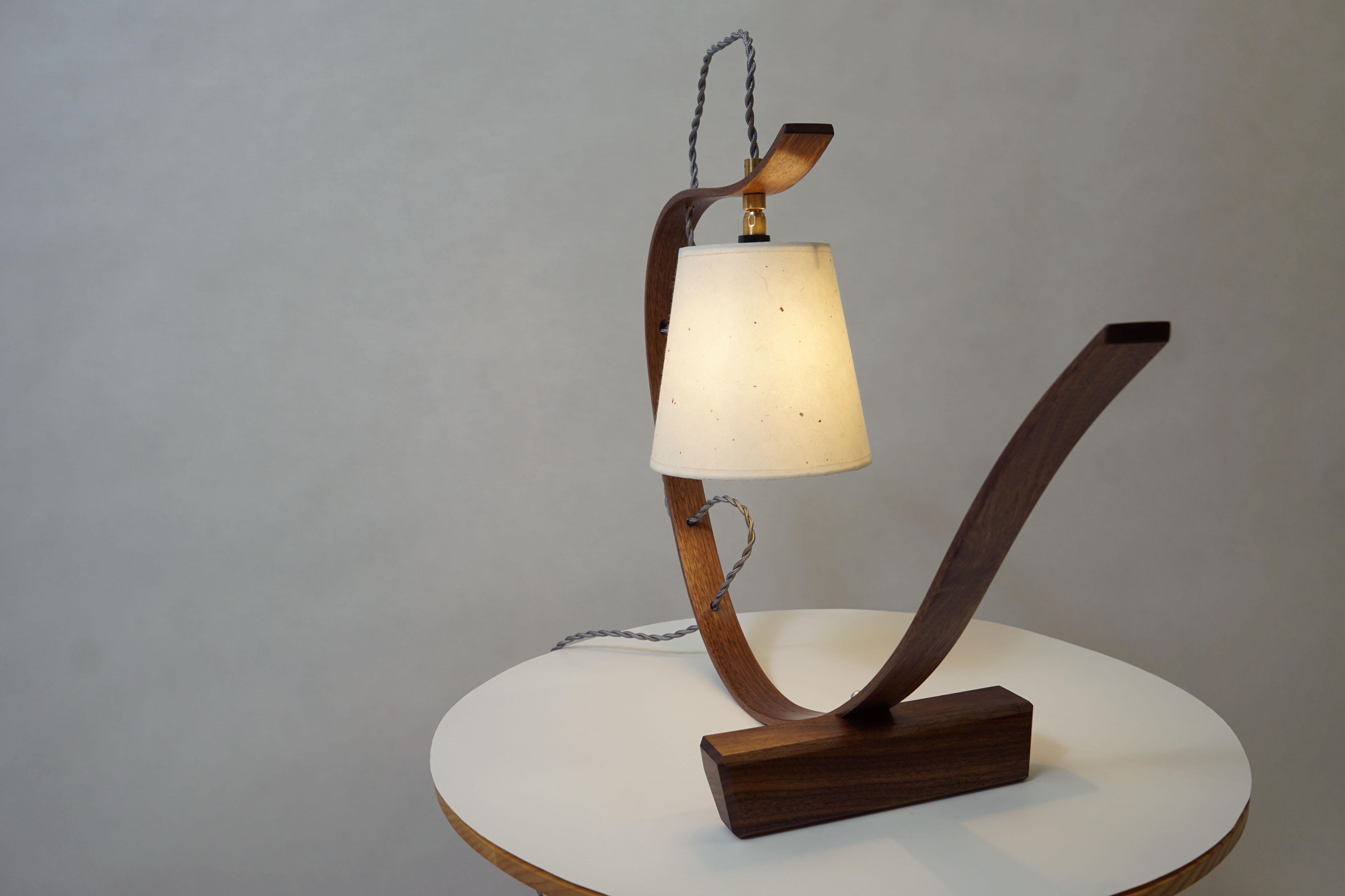 Curved Table Lamp Sculpture, Handcrafted in Walnut Wood with Walnut Base For Sale 1
