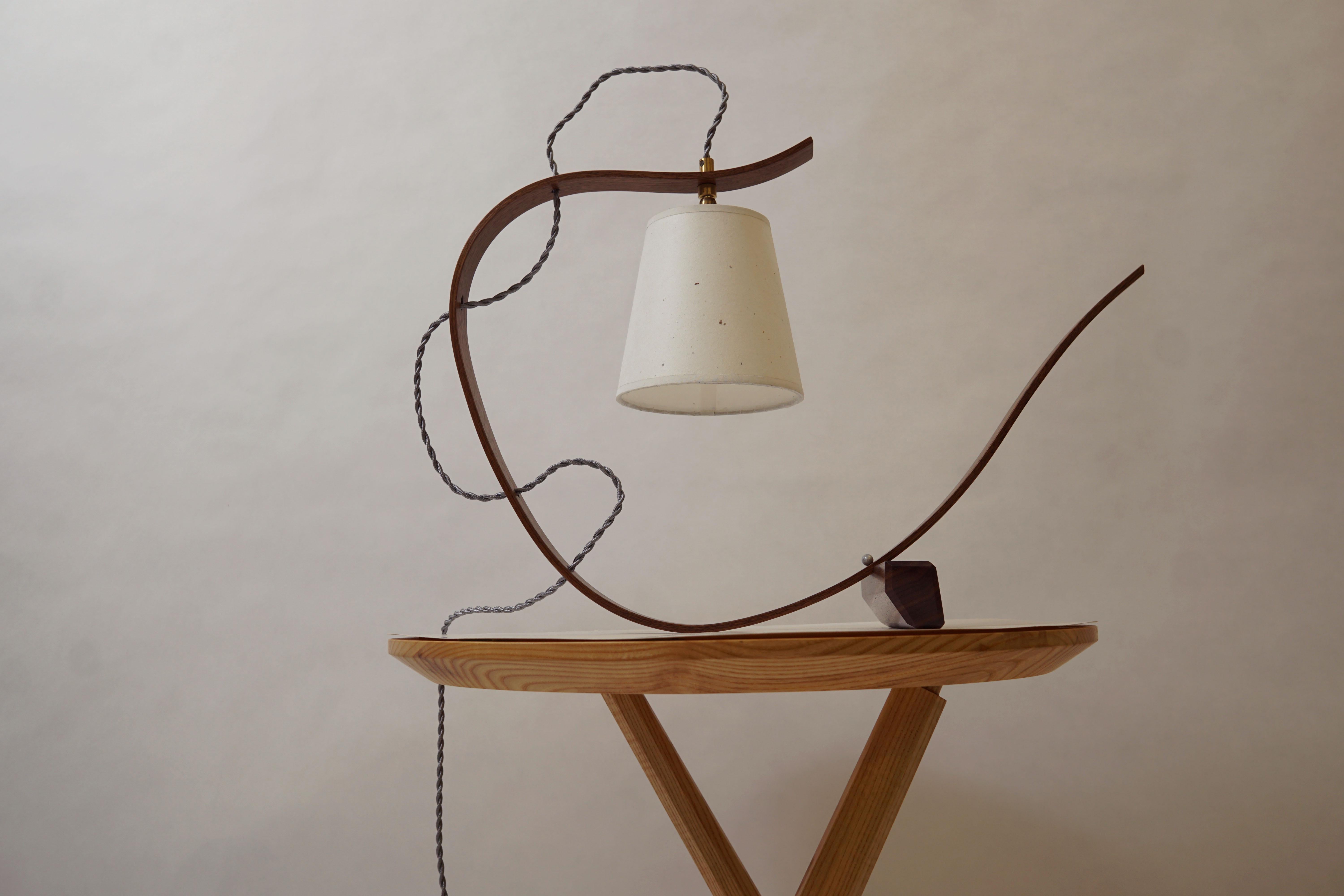 Curved Table Lamp Sculpture, Handcrafted in Walnut Wood with Walnut Base For Sale 7
