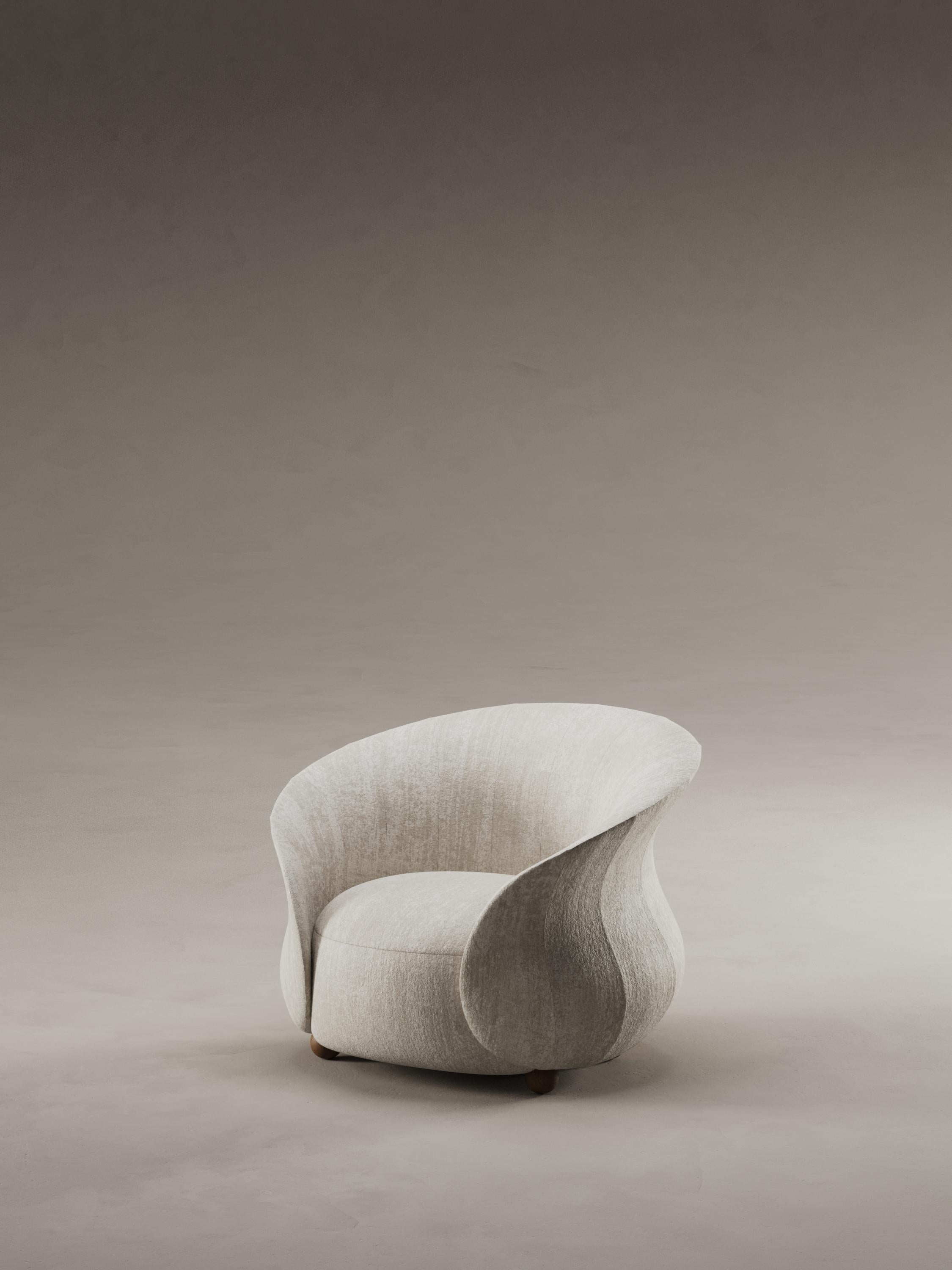 Mid-Century Modern Mid Century Sculptural Curved Verona Armchair For Sale