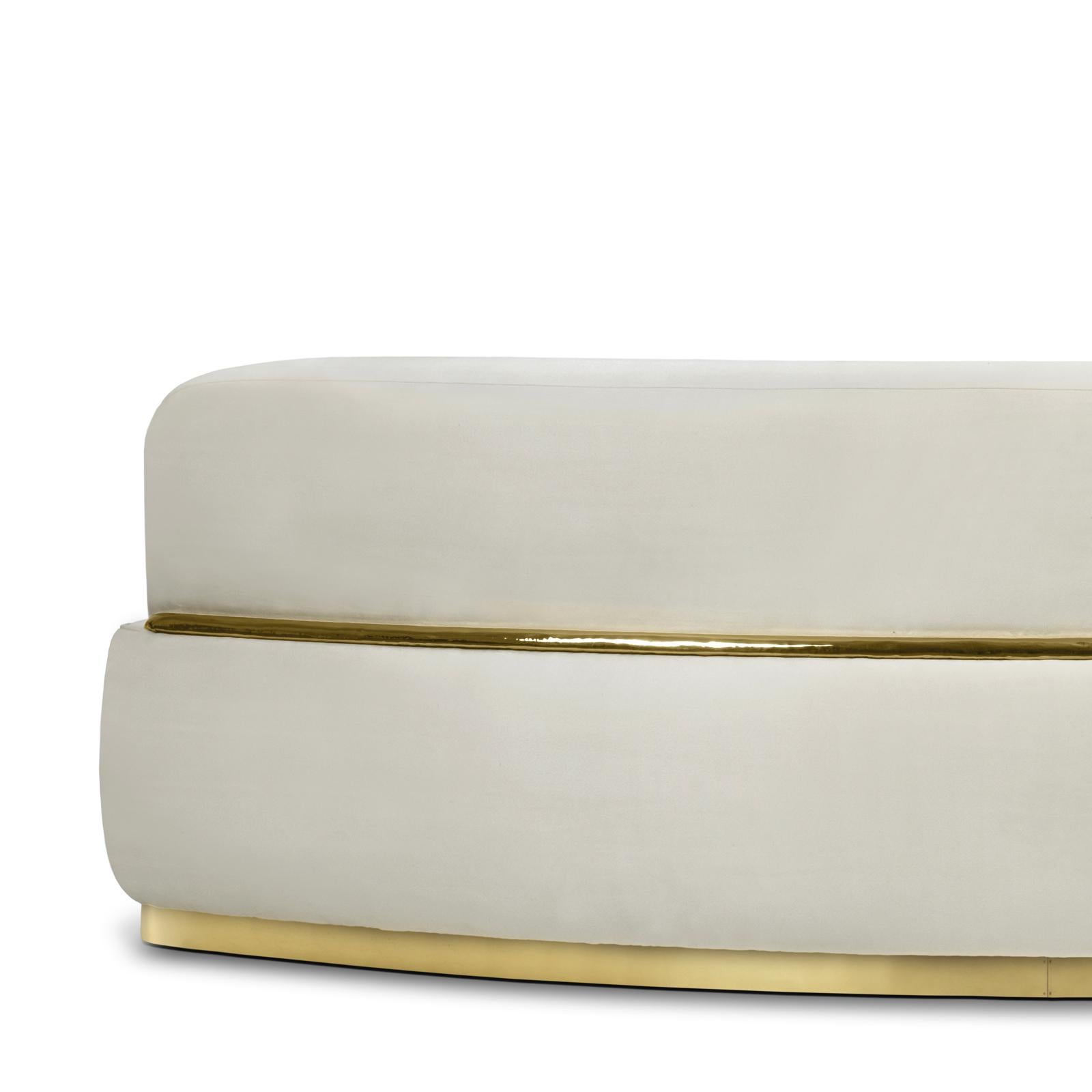 Gebogenes weißes Sofa im Zustand „Neu“ im Angebot in Paris, FR