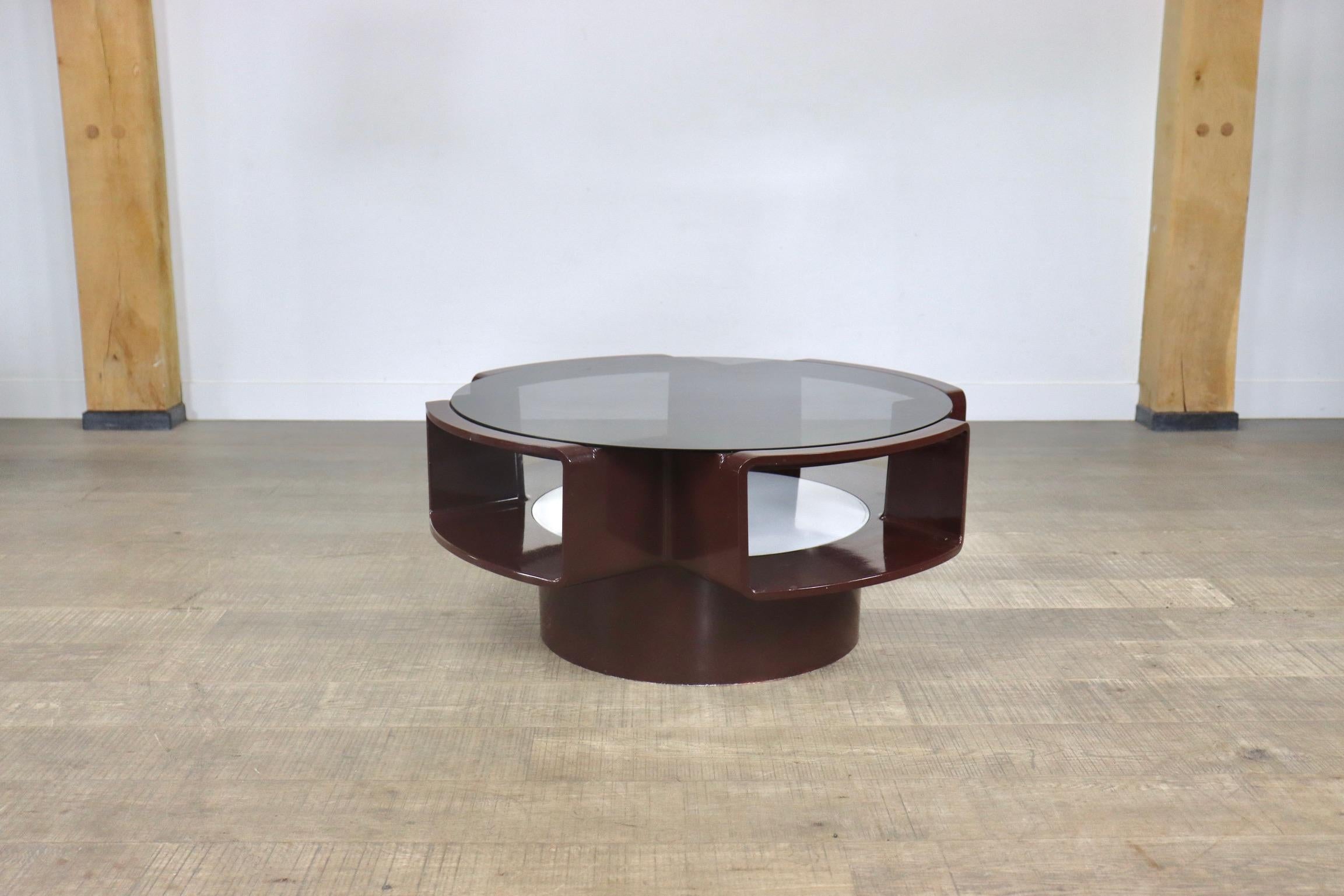 Curvoform Series Brown Fibreglass Ufo Coffee Table by Curver, 1960s 6
