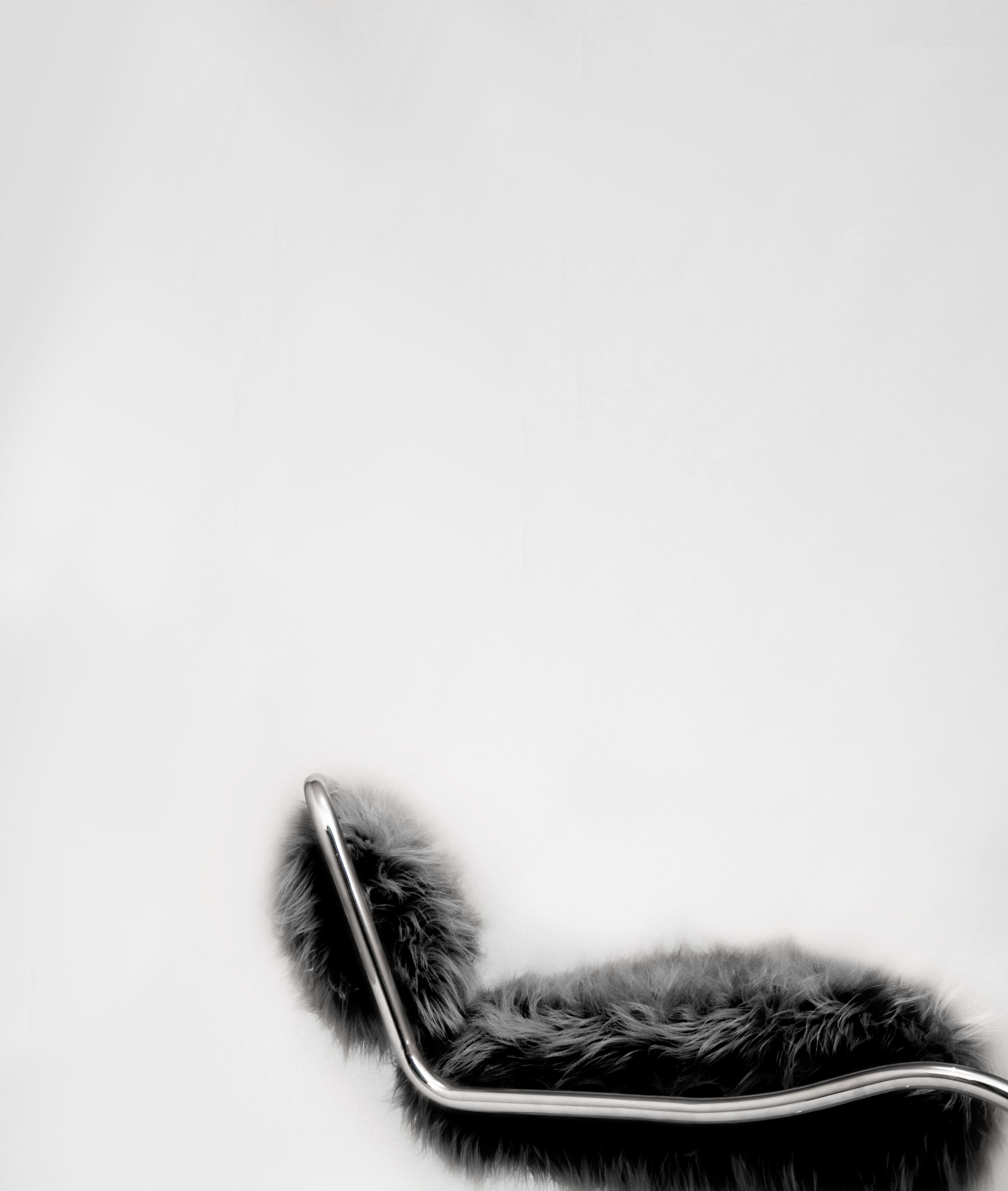 Fauteuil curviligne conçu par Luca Pasqualotti pour Seconda Giovinezza 2024 en vente 3