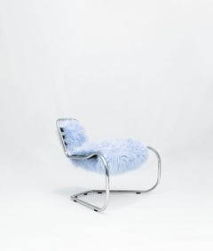 Curvy armchair designed by Luca Pasqualotti for Second Youth 2024