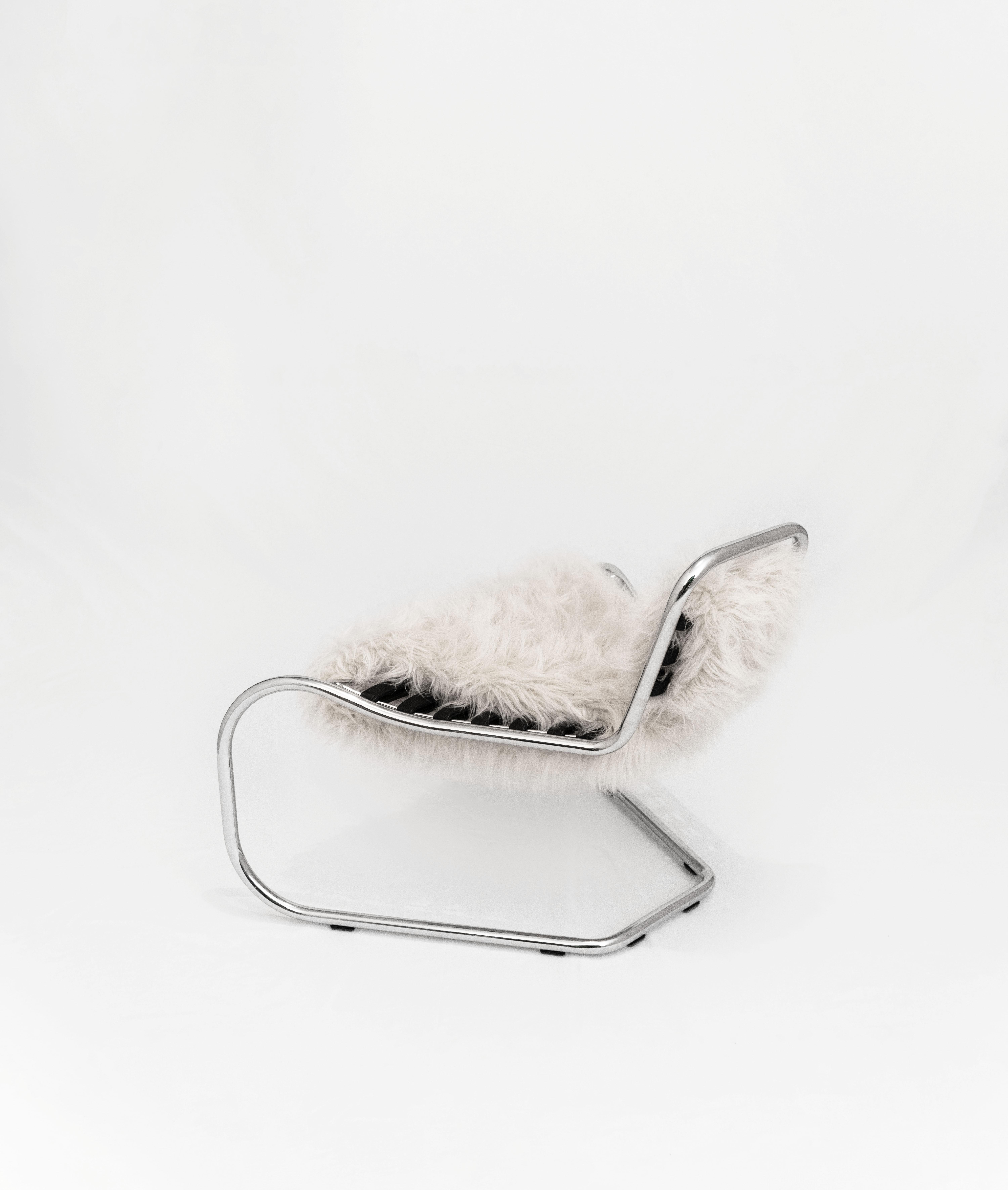 Fauteuil courbé conçu par Luca Pasqualotti pour Seconda Giovinezza 2024 Neuf - En vente à Arezzo, Italy