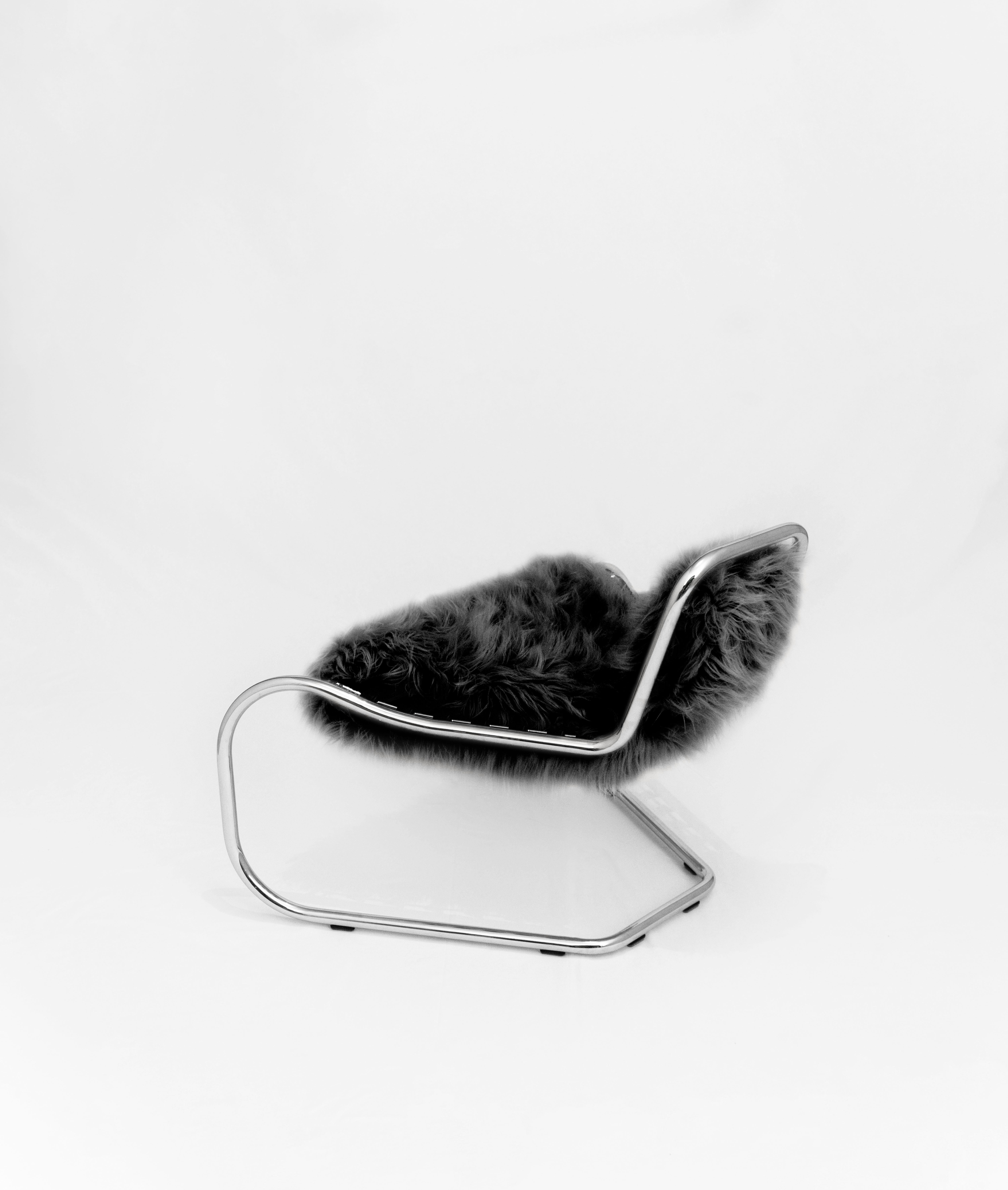 Fauteuil curviligne conçu par Luca Pasqualotti pour Seconda Giovinezza 2024 Neuf - En vente à Arezzo, Italy