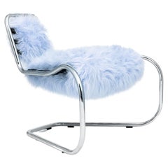 Sillón Curvy diseñado por Luca Pasqualotti para Seconda Giovinezza 2024
