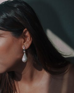 Curvy green tourmaline and pink sapphire Earring