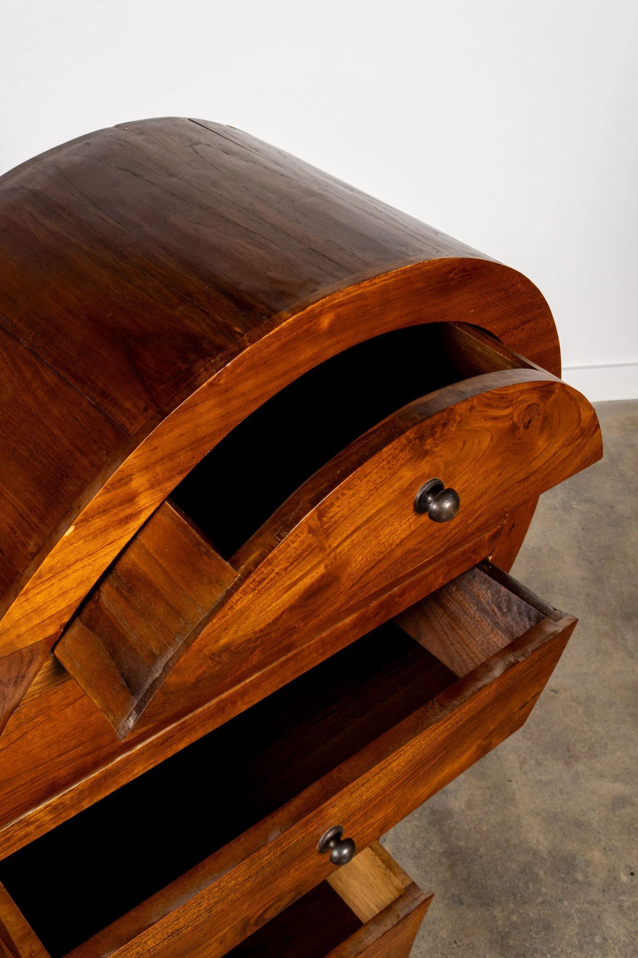 Curvy Wood Cabinet In Good Condition For Sale In Toronto, CA