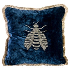 Cuscino Estensi in velluto di cotone con Ape regina ricamata, colore blu