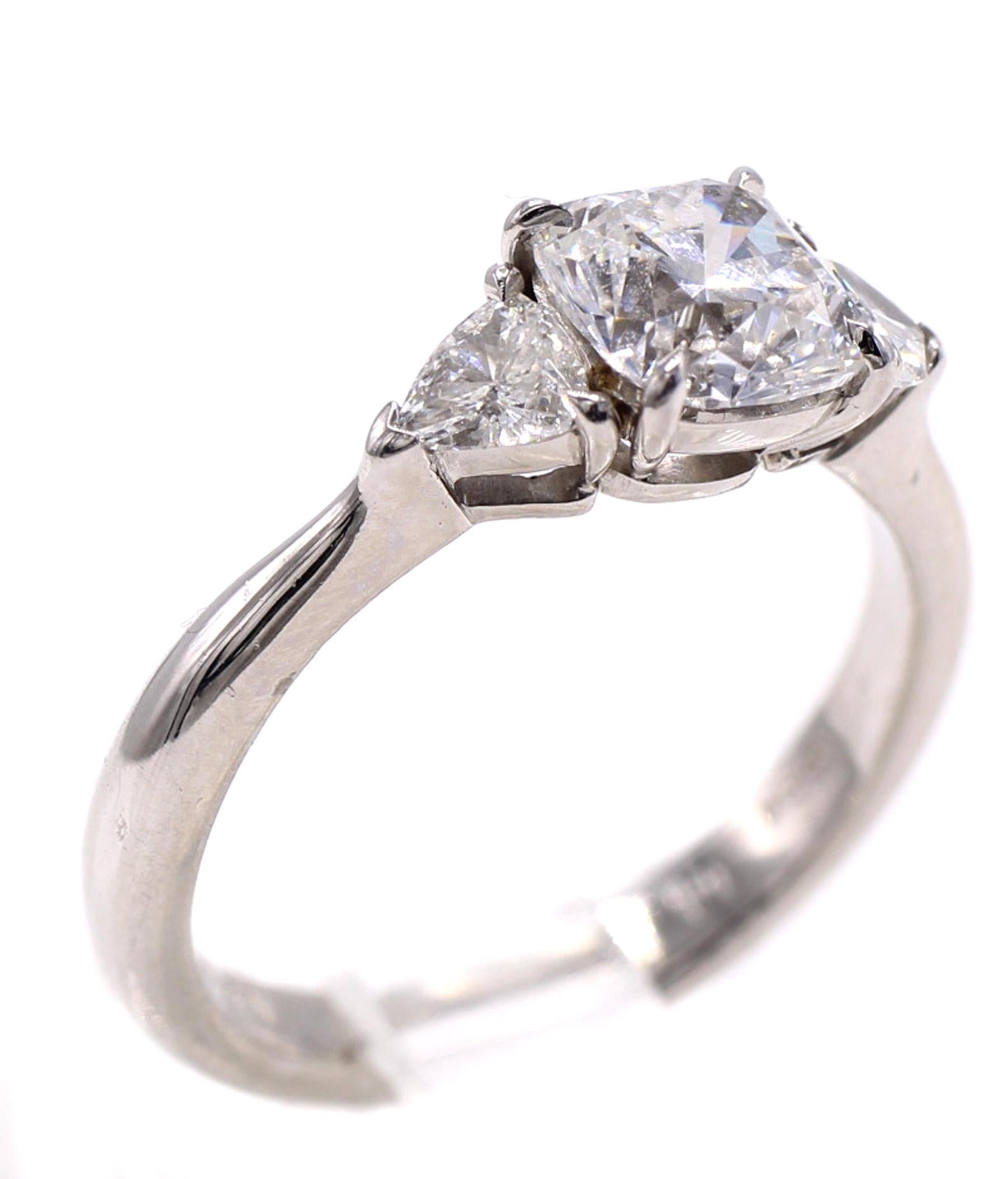 Cushion Brilliant Platinum Diamond Engagement Ring  For Sale 1