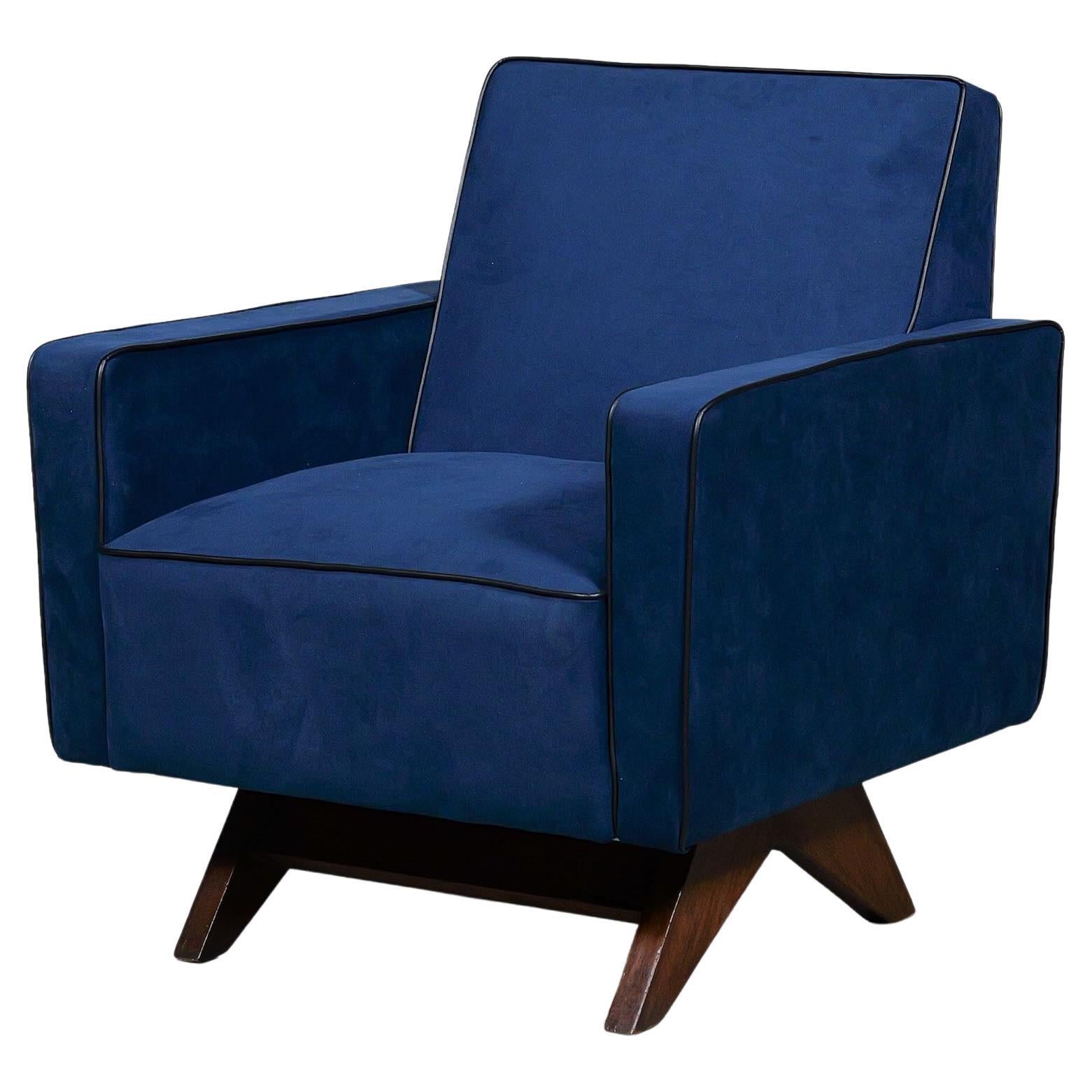 Fauteuil club à coussin de Pierre Jeanneret, vers 1960