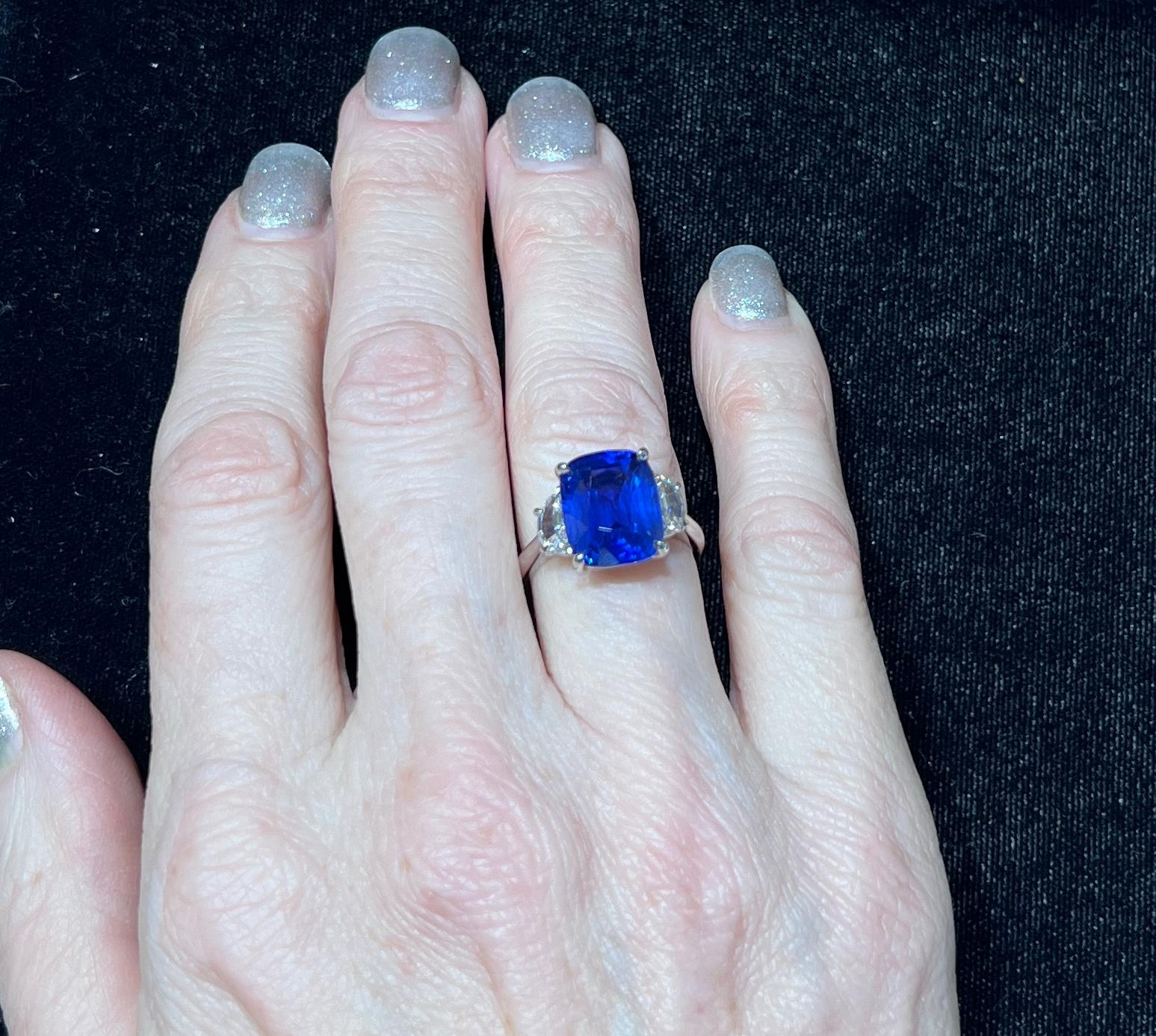 Women's or Men's Cushion Cut 6.94 Carat Ceylon Blue Sapphire Ring