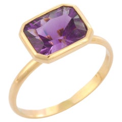 Octagon Cut Amethyst Unisex 18 Karat Yellow Gold Ring