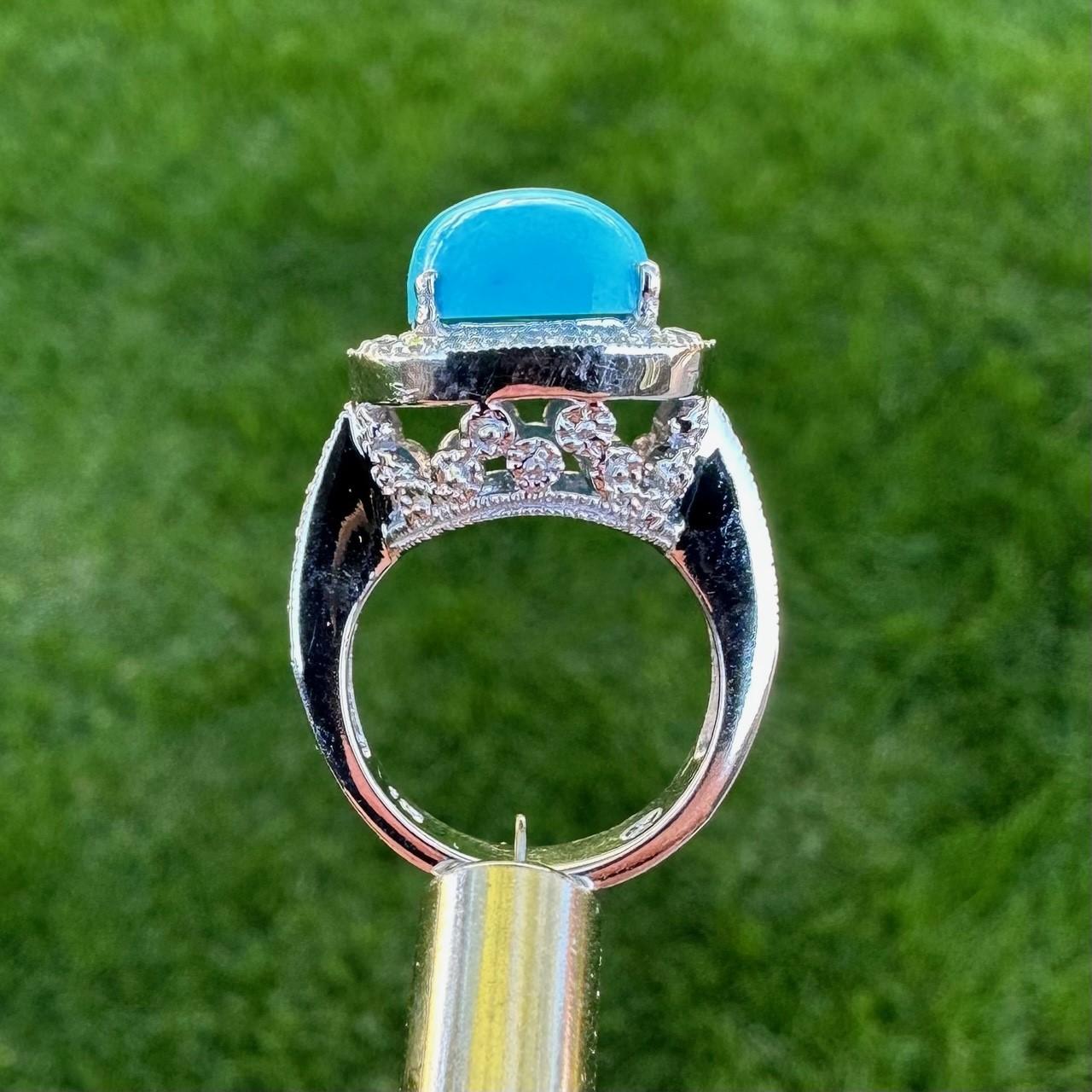 Cushion Cut Cabochon Turquoise and Diamond Ring in White Gold For Sale 3
