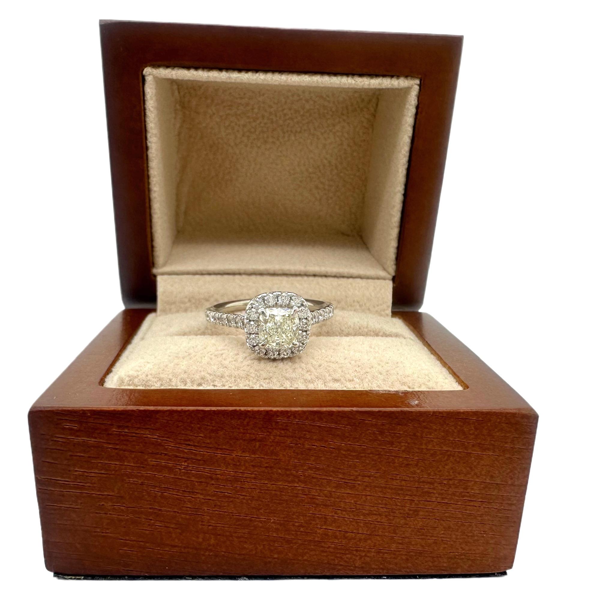 Cushion Cut Diamond 0.85 cts J SI1 Halo Engagement Ring EGL USA 14K White Gold For Sale 11