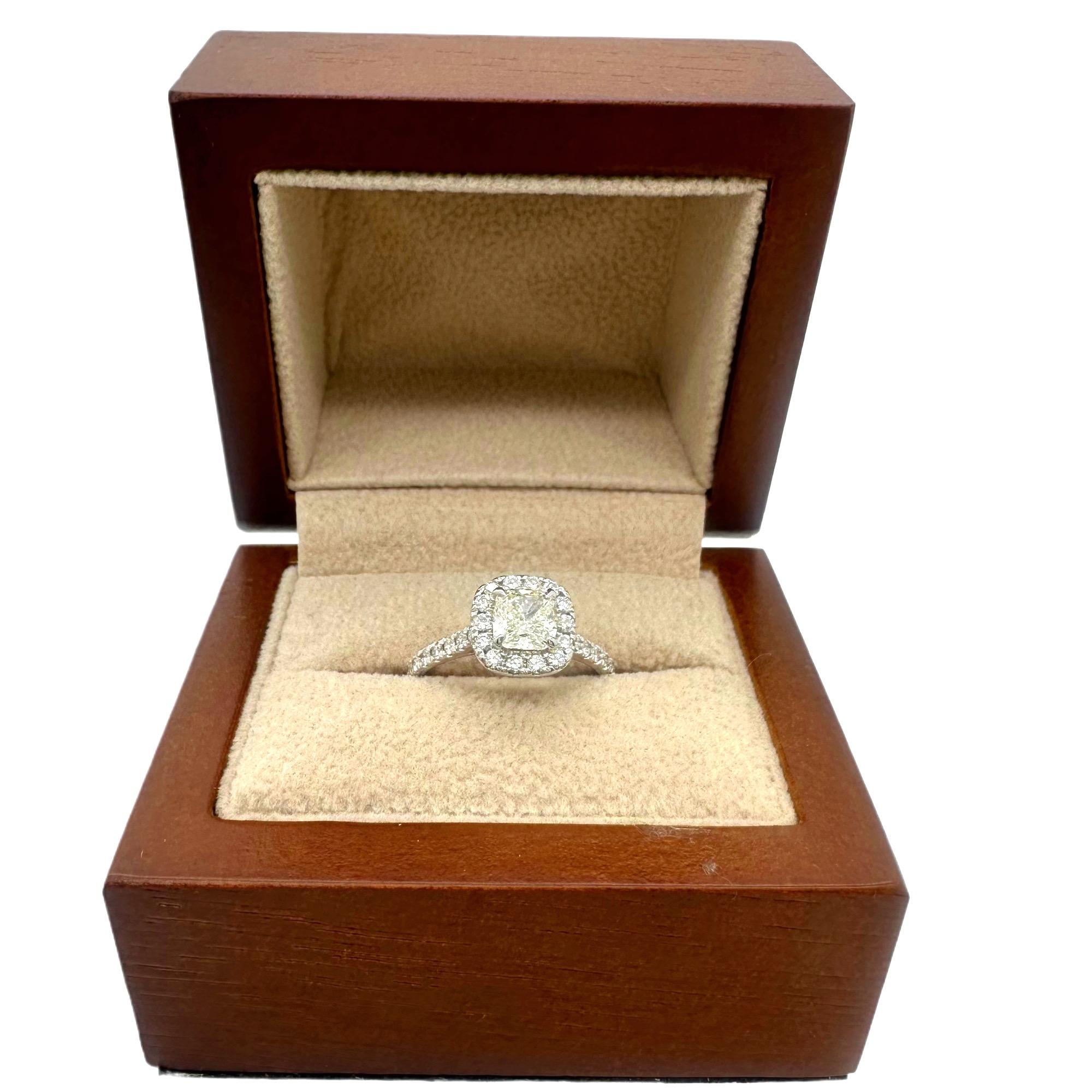 Cushion Cut Diamond 0.85 cts J SI1 Halo Engagement Ring EGL USA 14K White Gold For Sale 1