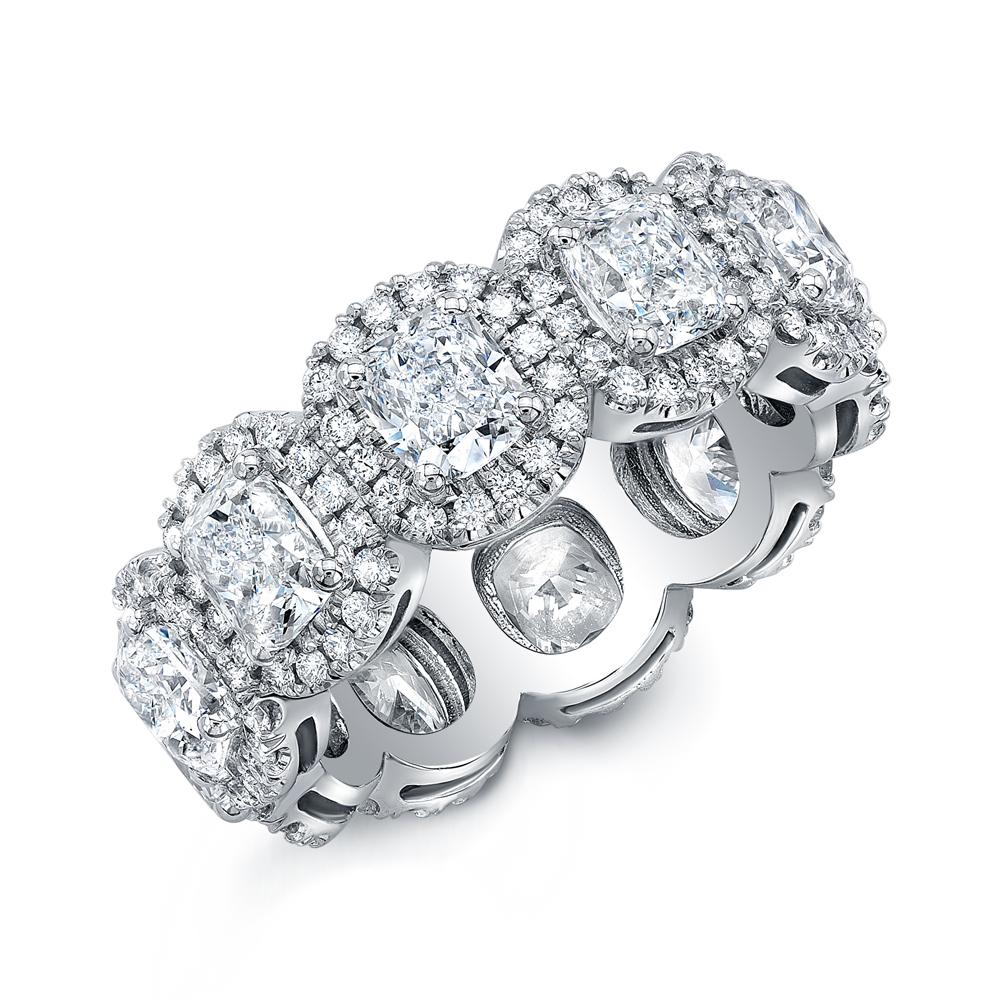 Taille coussin Bracelet d'éternité en diamants taille coussin en vente