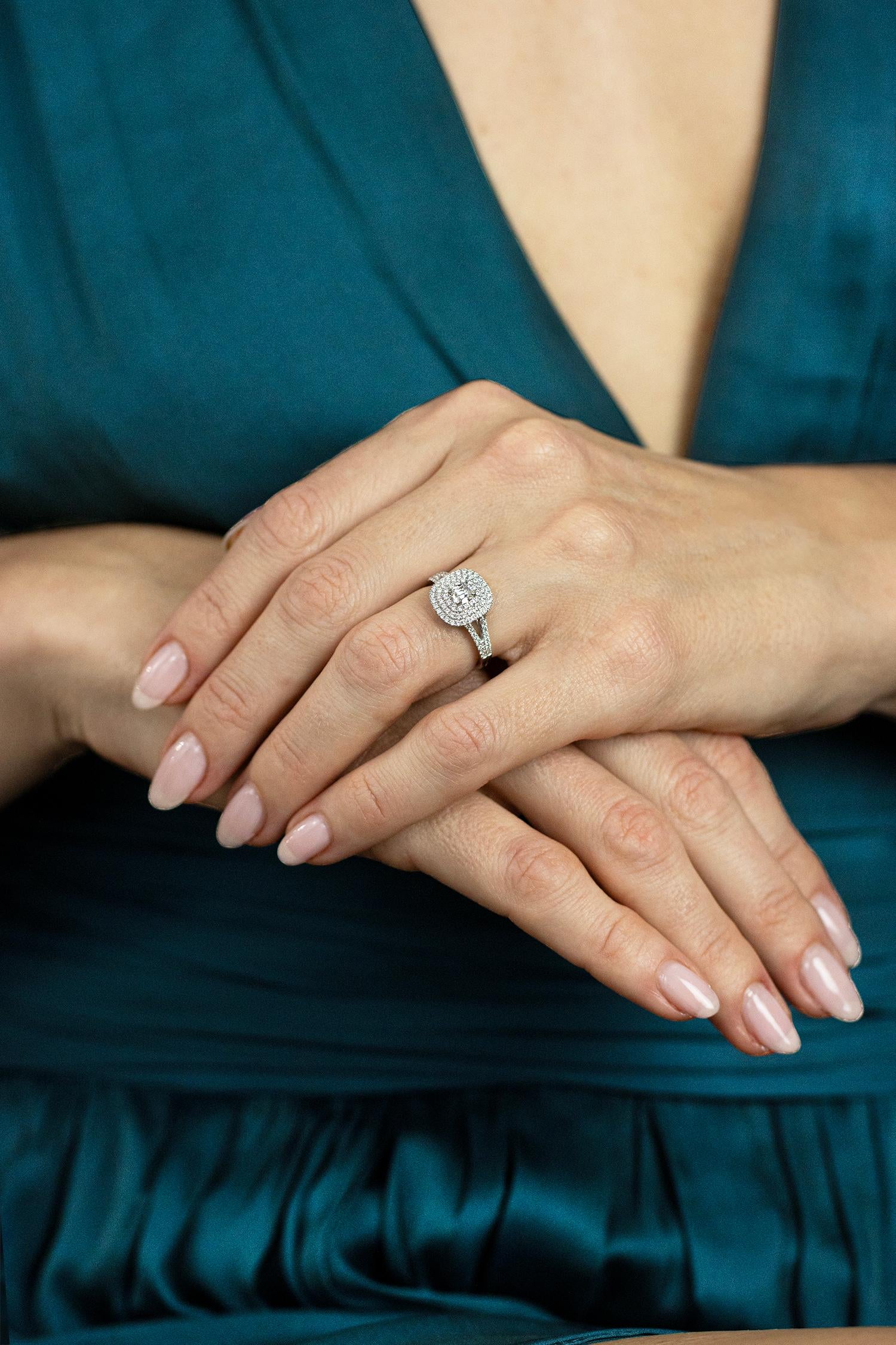 cushion cut halo engagement rings