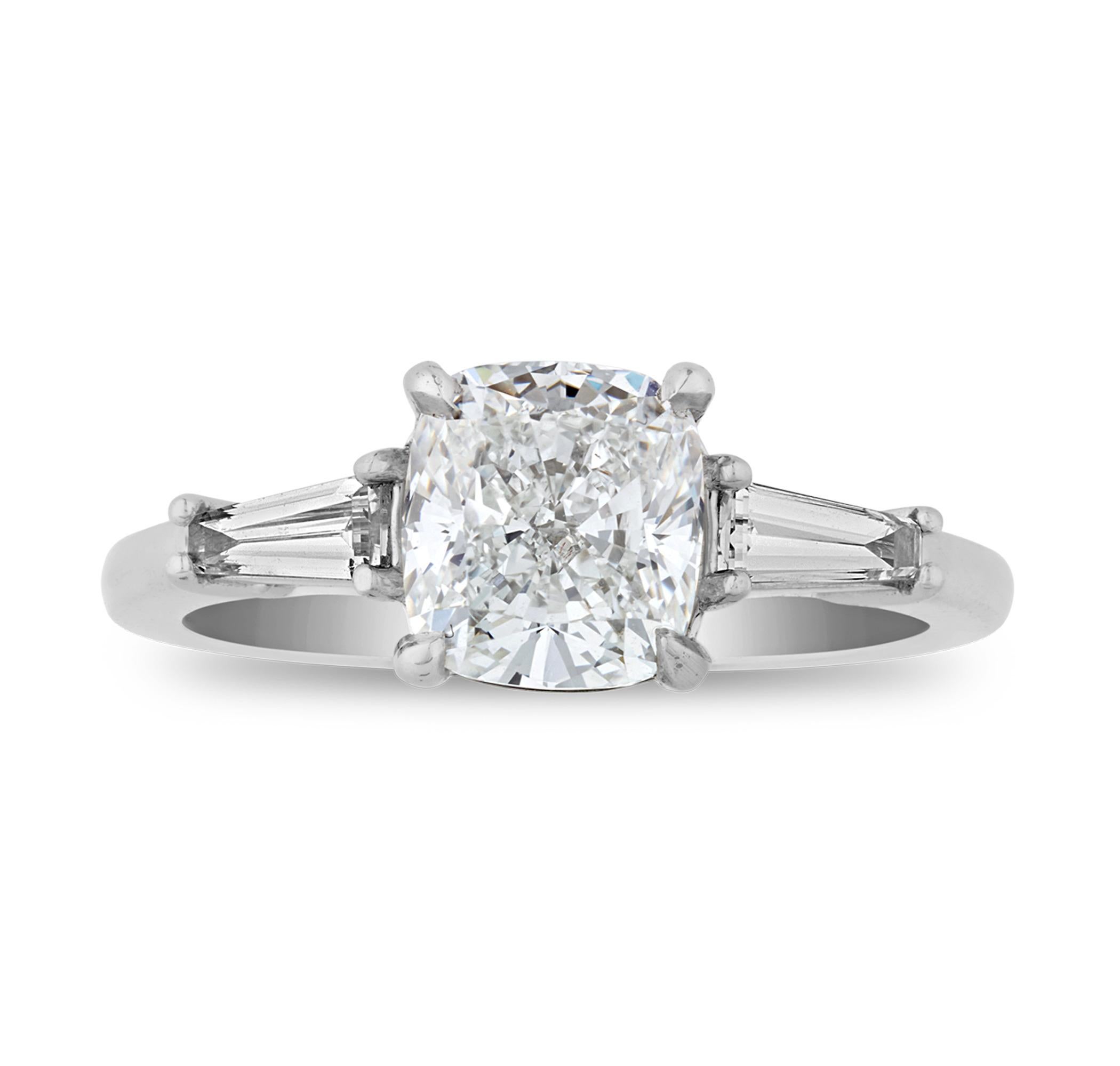 Anillo de diamantes talla cojín, 1,61 quilates Corte cojín