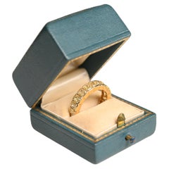 Anello con diamante taglio cuscino in oro (circa 5,10 carati) Fascia di diamanti gialli fantasia