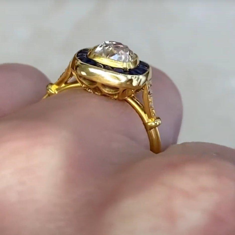 Anillo de diamantes talla cojín de oro (GIA 1,30 quilates) compromiso antiguo, oro amarillo en Excelente estado para la venta en New York, NY