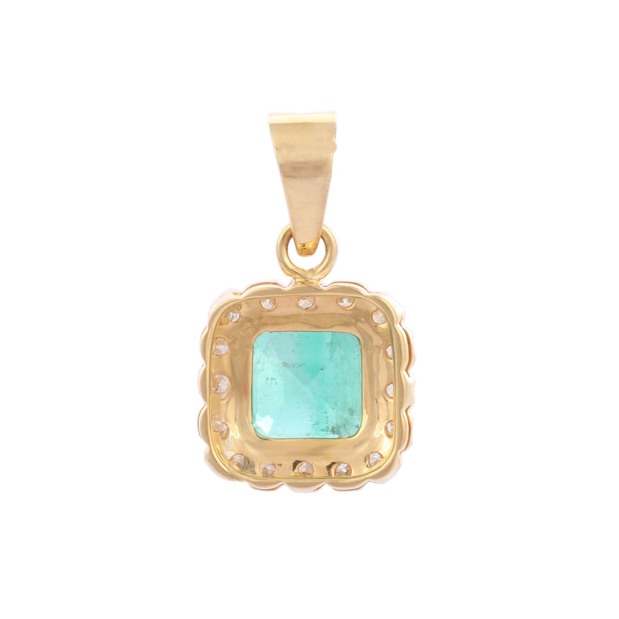 Cushion Cut Emerald with Diamond Pendant in 14K Yellow Gold In New Condition For Sale In Houston, TX