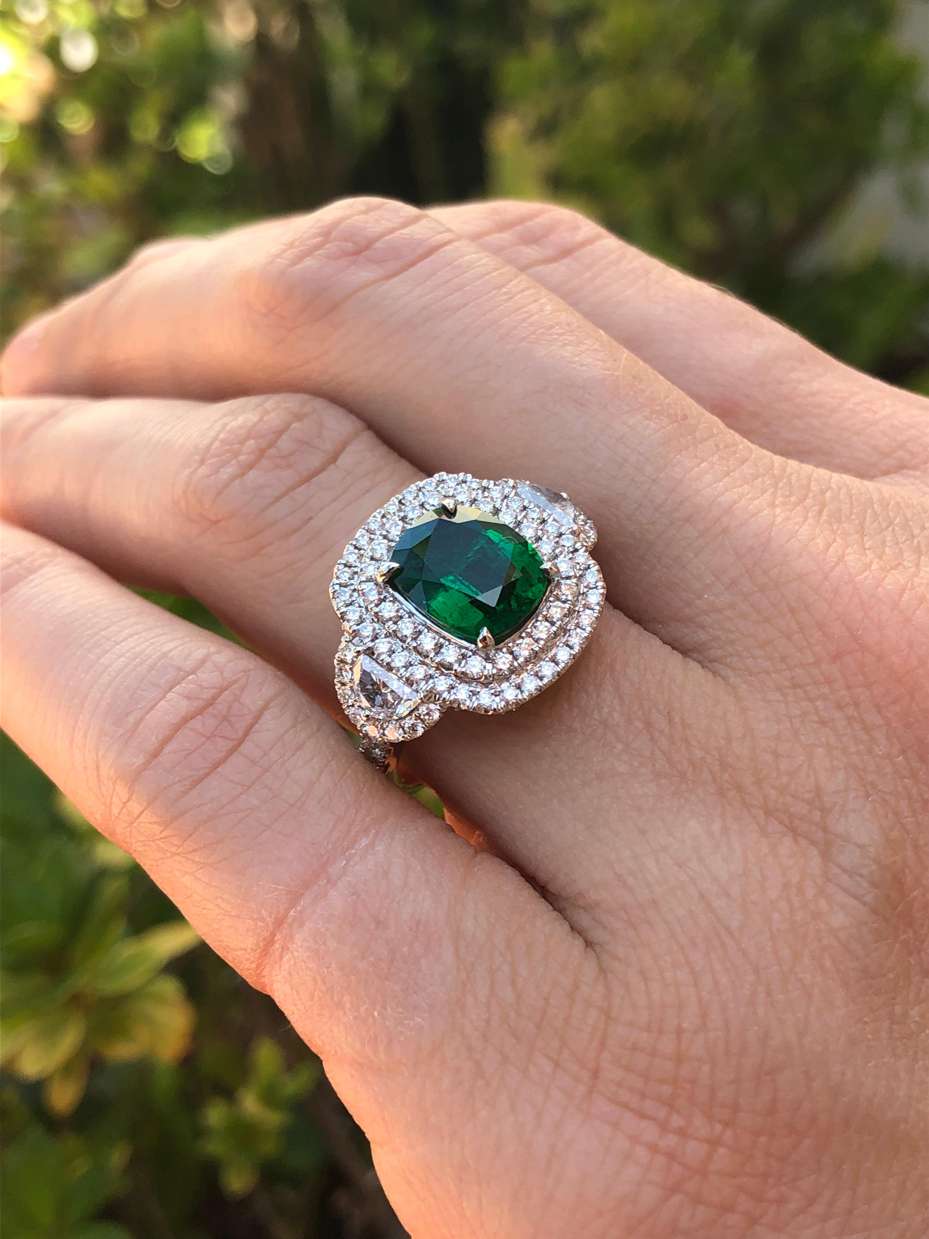 Women's Emerald Ring 2.77 Carat Cushion Cut