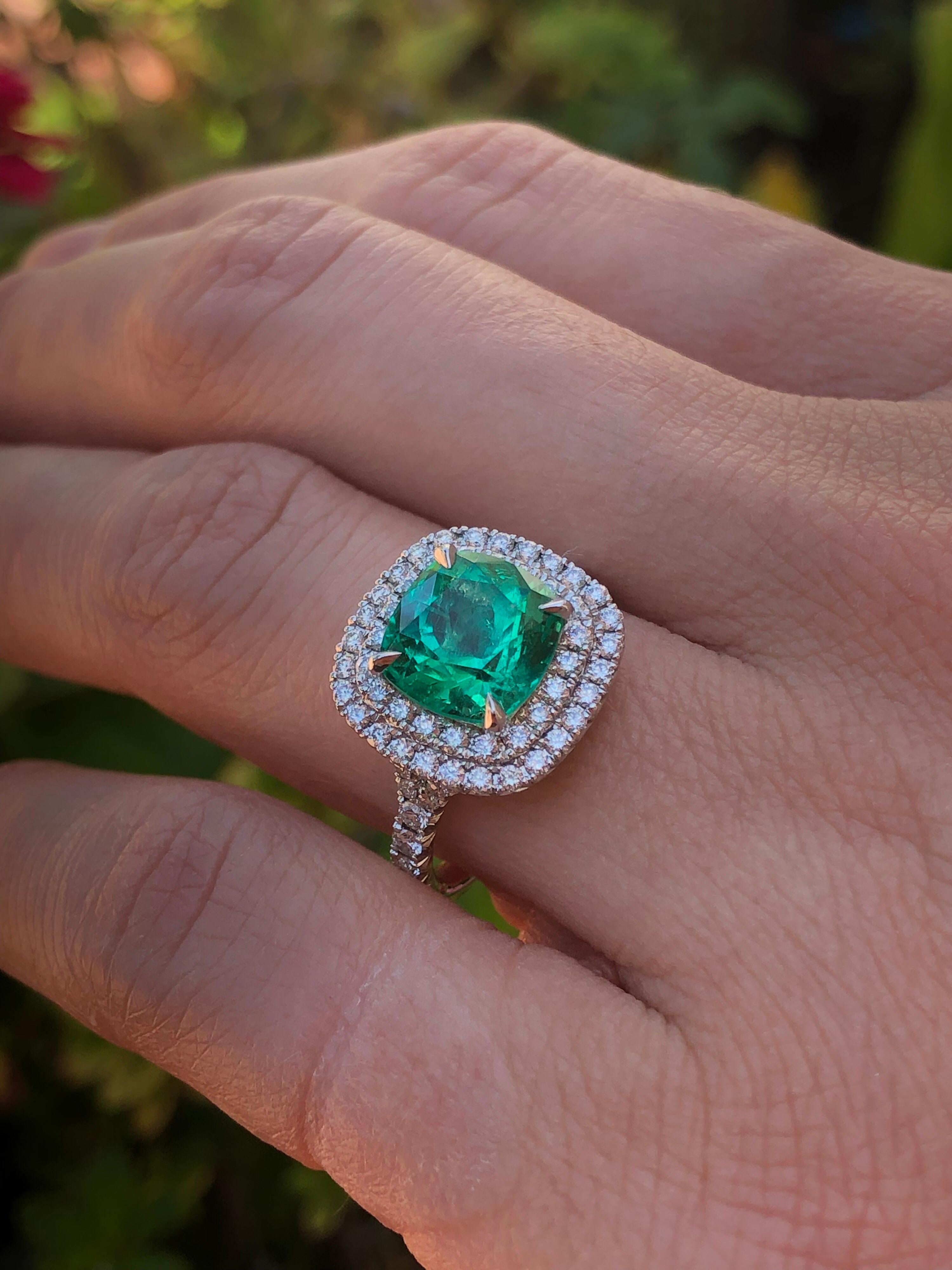 Colombian Emerald Ring Cushion Cut 2.82 Carats 1