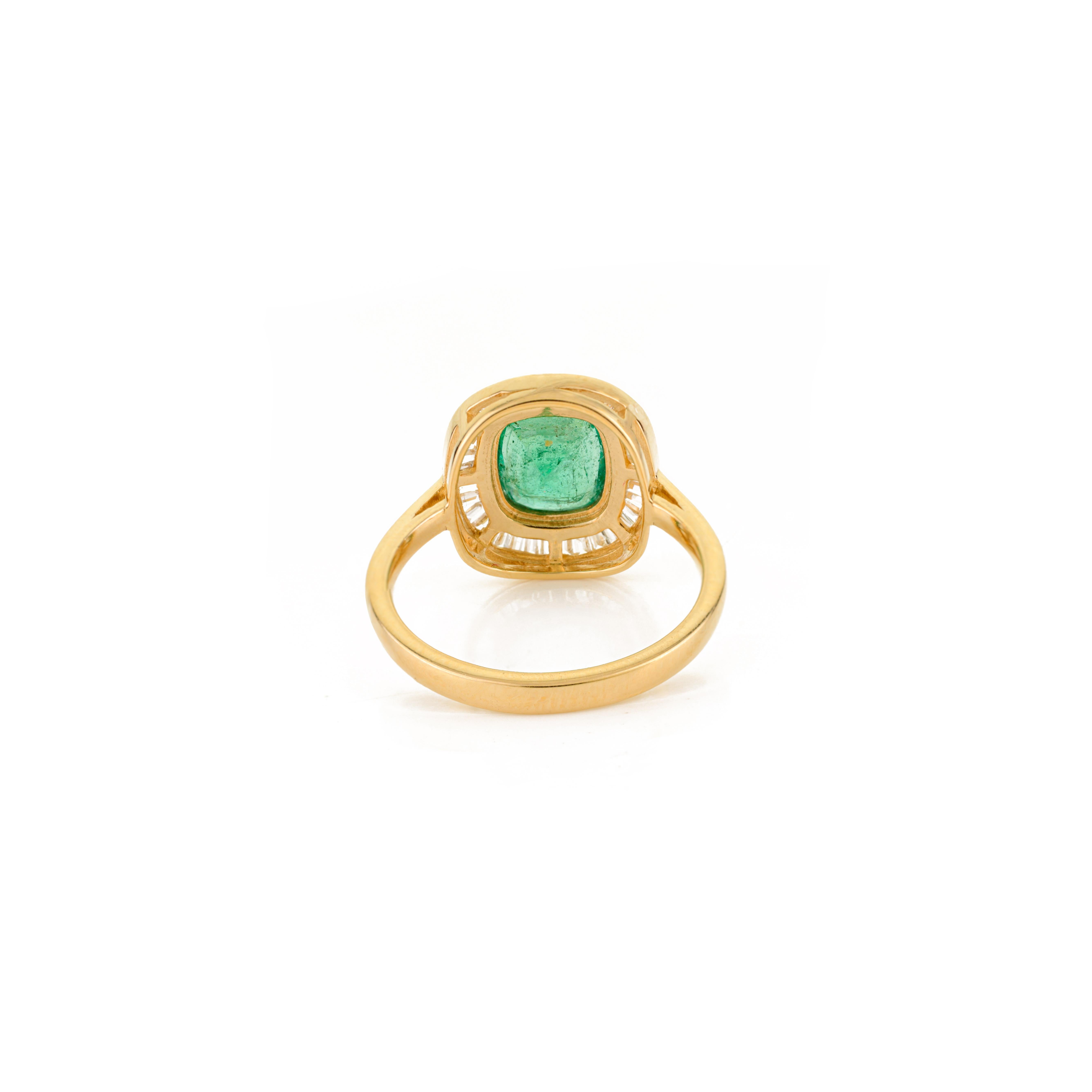 En venta: Cushion-Cut Green Emerald & Baguette Diamond Cocktail Ring in 18K Yellow Gold  5