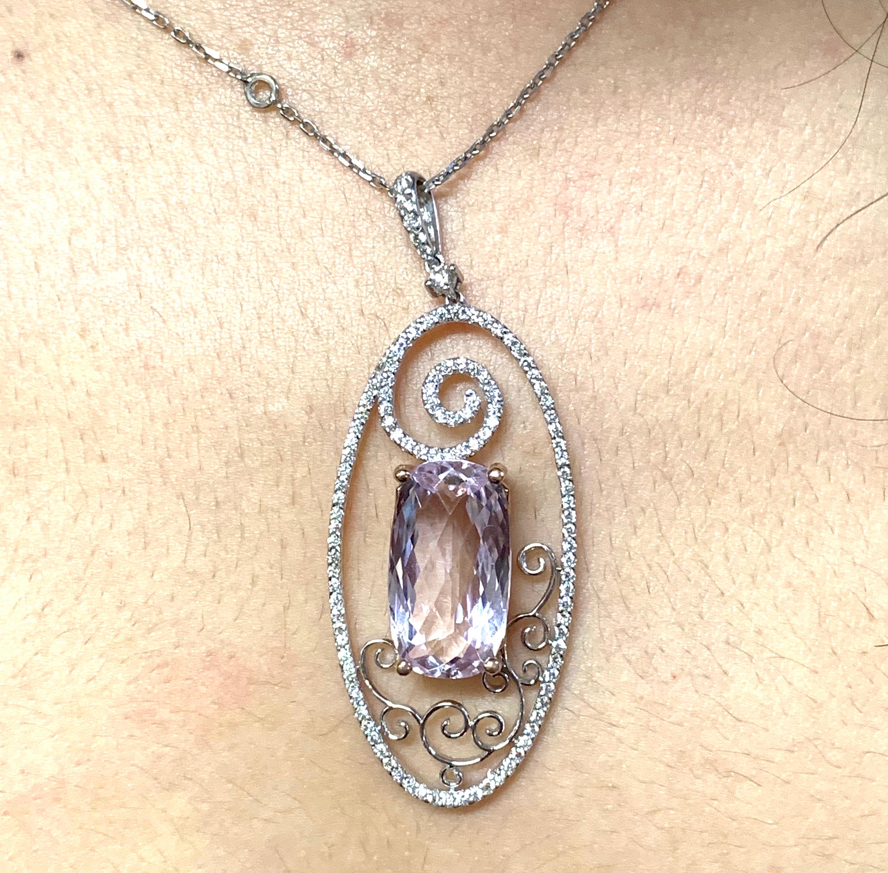 Cushion Cut Kunzite and White Diamond Filagree Swirl Pendant 14 Karat White Gold In New Condition In GREAT NECK, NY