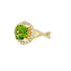 Cushion-Cut Peridot and Diamond Halo Ring, 2.40ct in 14K Yellow Gold Size 7