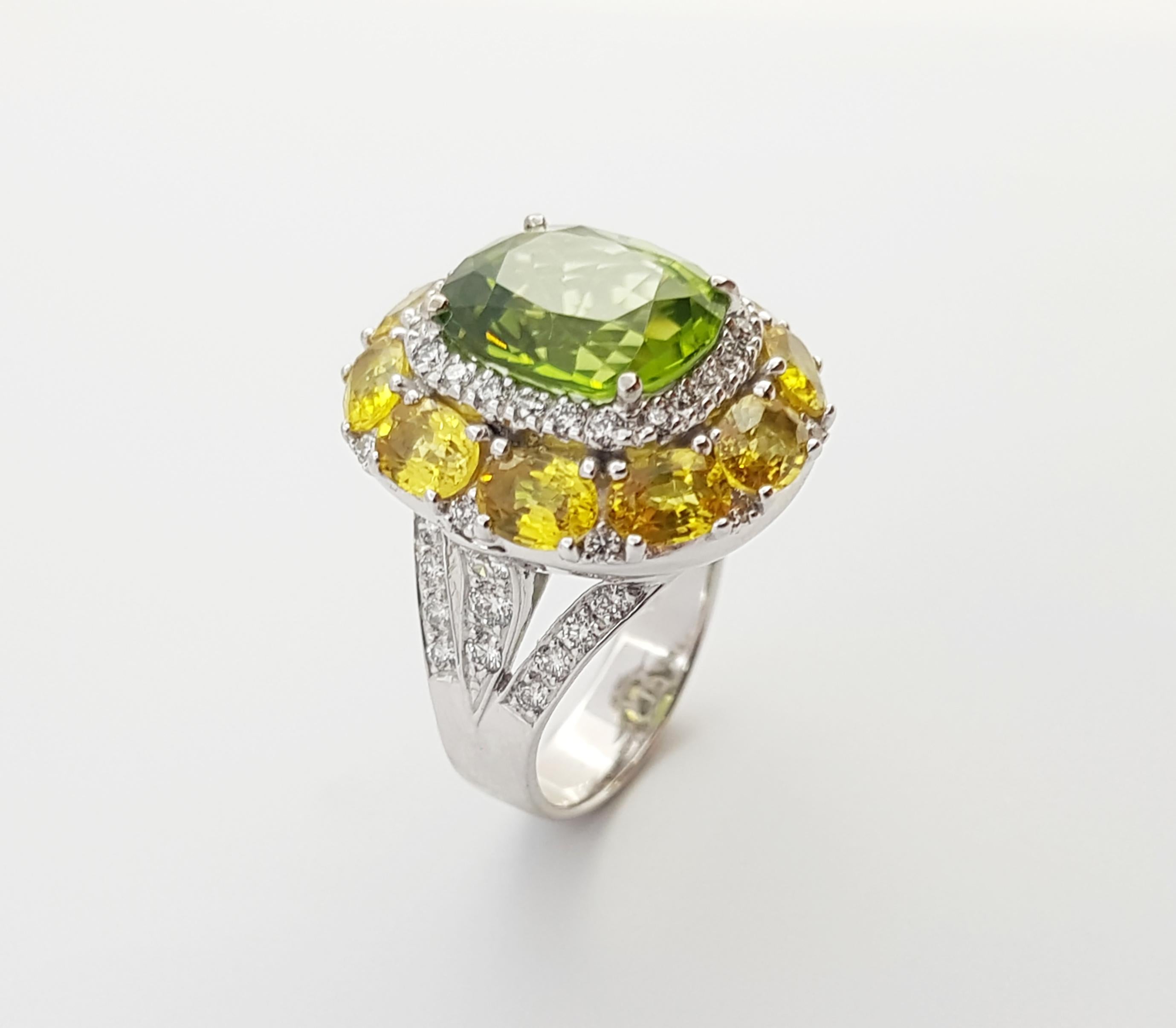 Cushion Cut Peridot, Yellow Sapphire with Diamond Ring in 18 Karat White Gold For Sale 2