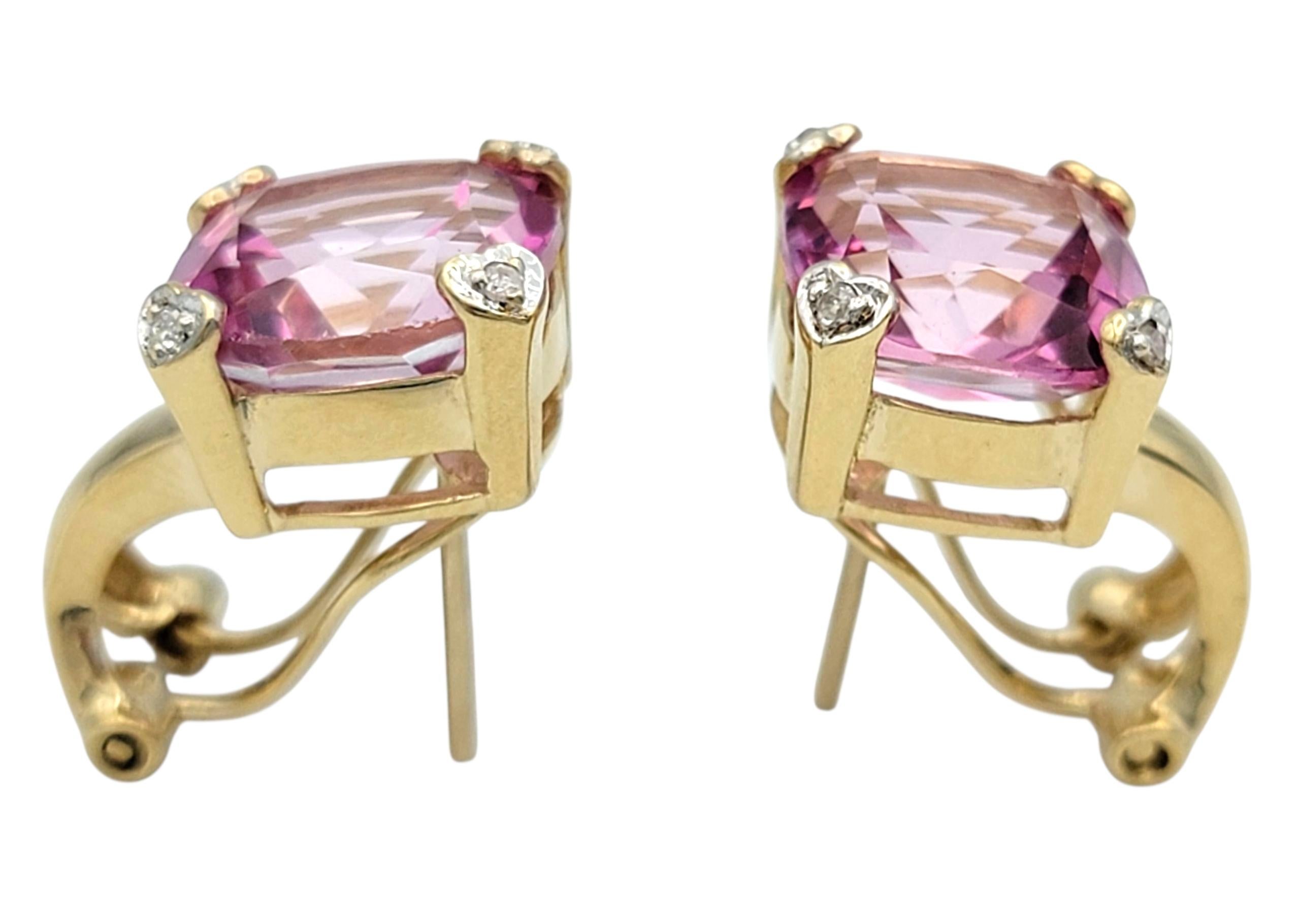 Pendientes de topacio místico rosa talla cojín con garras de corazón de diamante Oro amarillo de 14 quilates en Bueno estado para la venta en Scottsdale, AZ