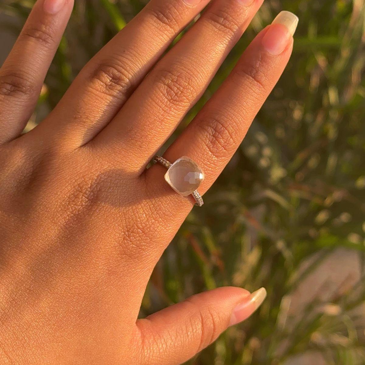 in vendita:  Anello con quarzo rosa tagliato a cuscino e zirconi Single Stone per la mamma in argento 925 8
