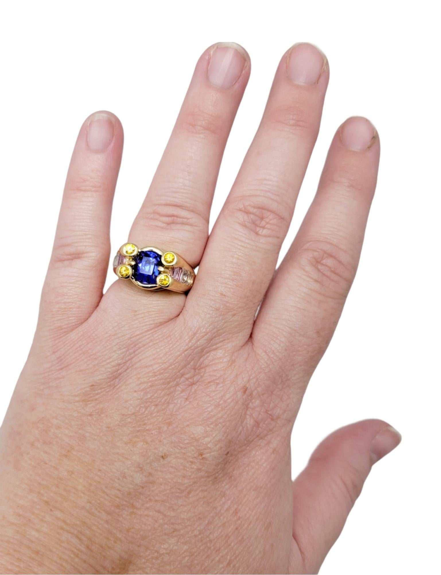 Cushion Cut Tanzanite, Tsavorite, Spinel and Sapphire Ring in 18 Karat Gold For Sale 7