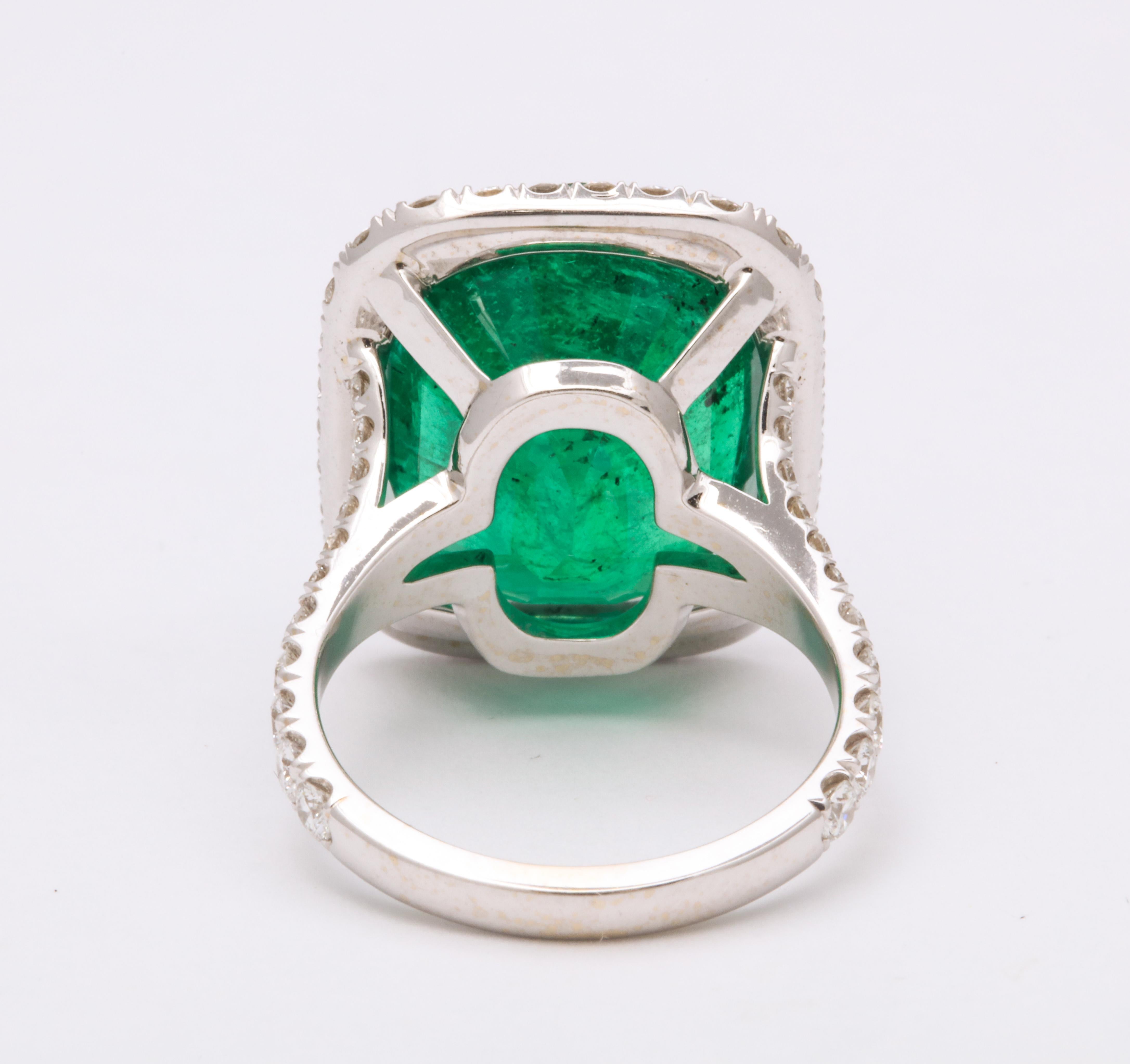 vivid green diamond