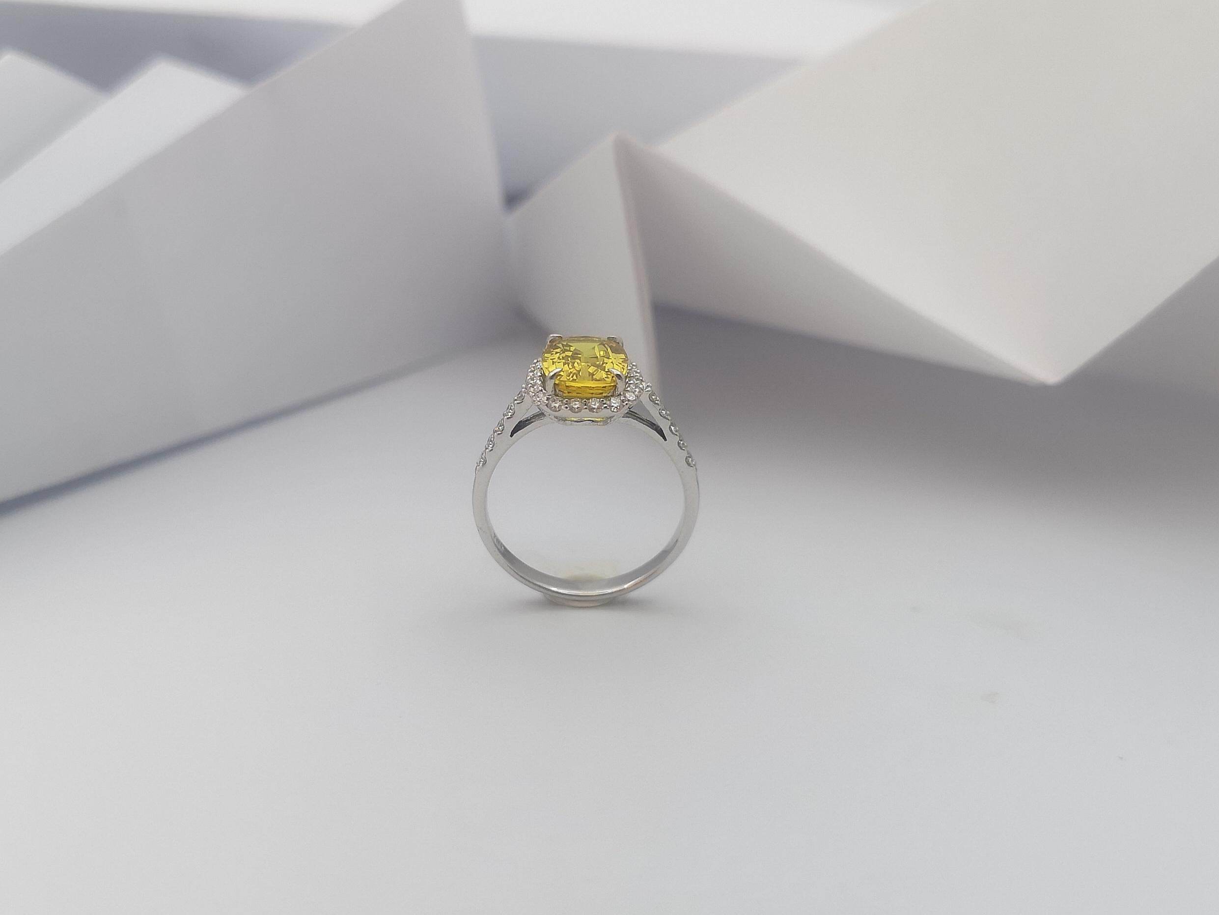 Cushion Cut Yellow Sapphire with Diamond Halo Ring Set in 18 Karat White Gold For Sale 3