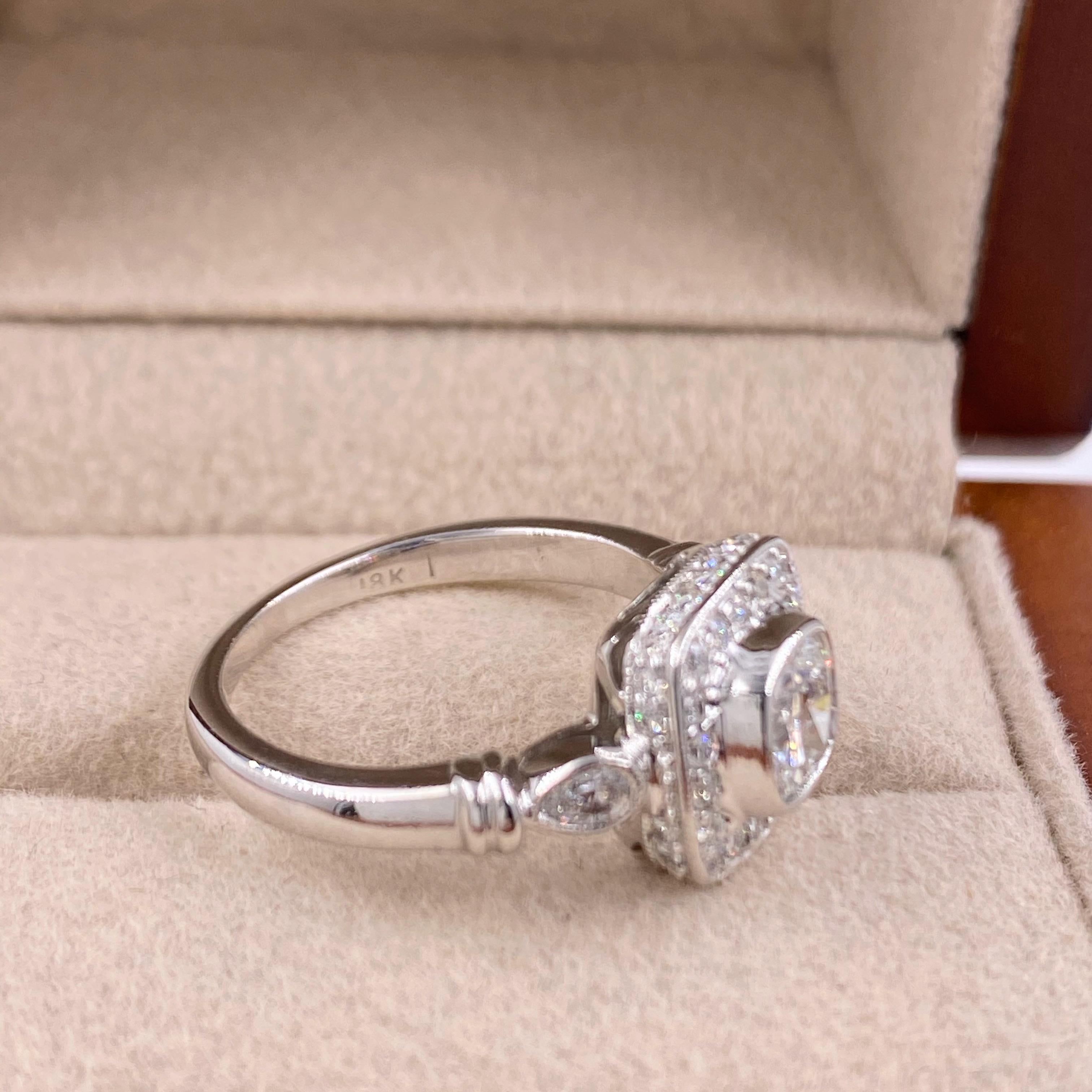 Cushion Diamond Engagement Ring 1.20 Carat 18 Karat White Gold For Sale 1