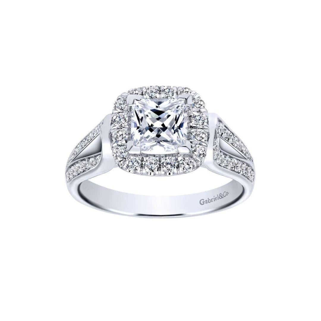 Cushion Diamond Halo Engagement Mounting In New Condition For Sale In Stamford, CT