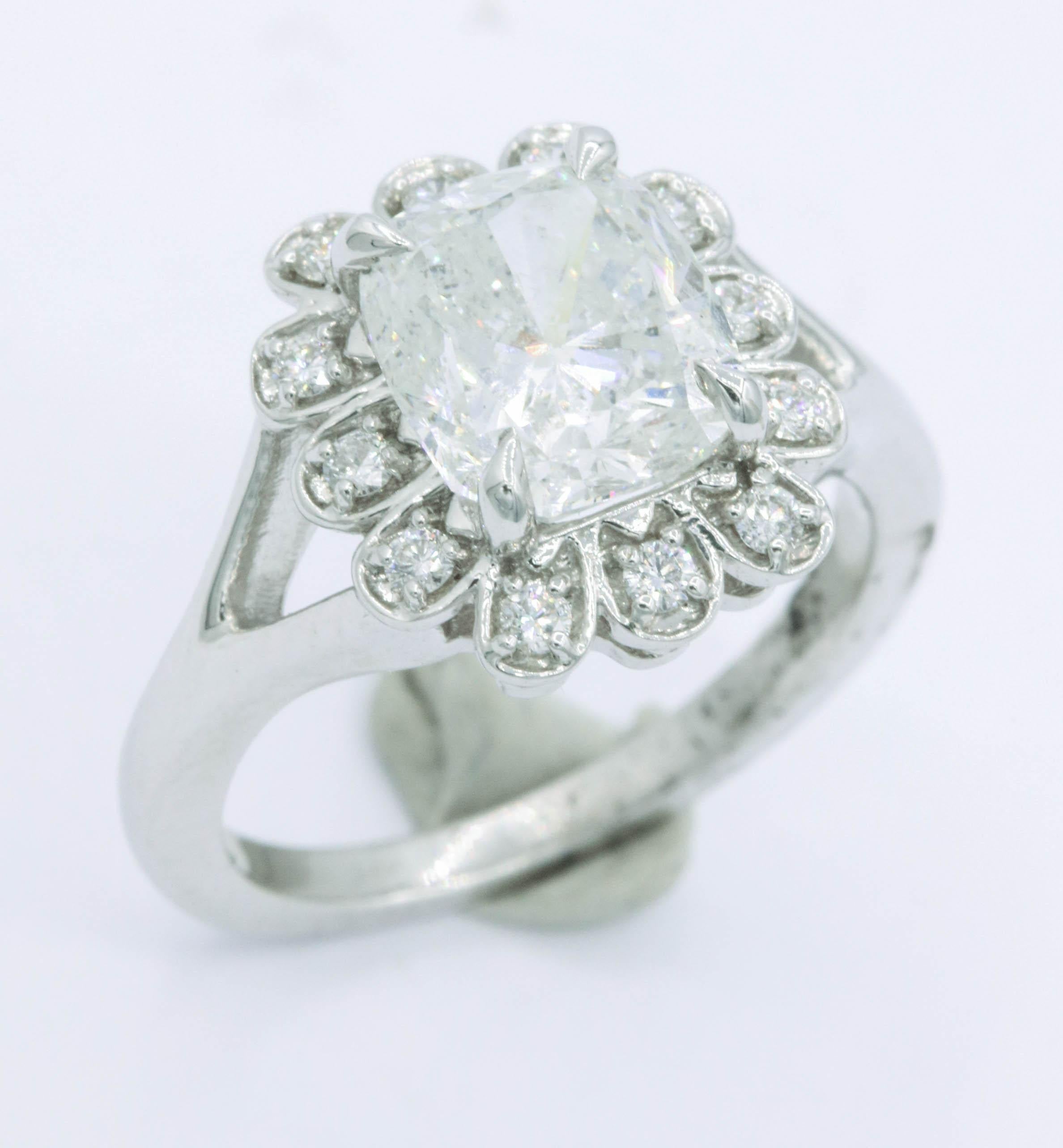 Cushion Diamond Halo Engagement Ring with IGI Certified In New Condition In New York, NY