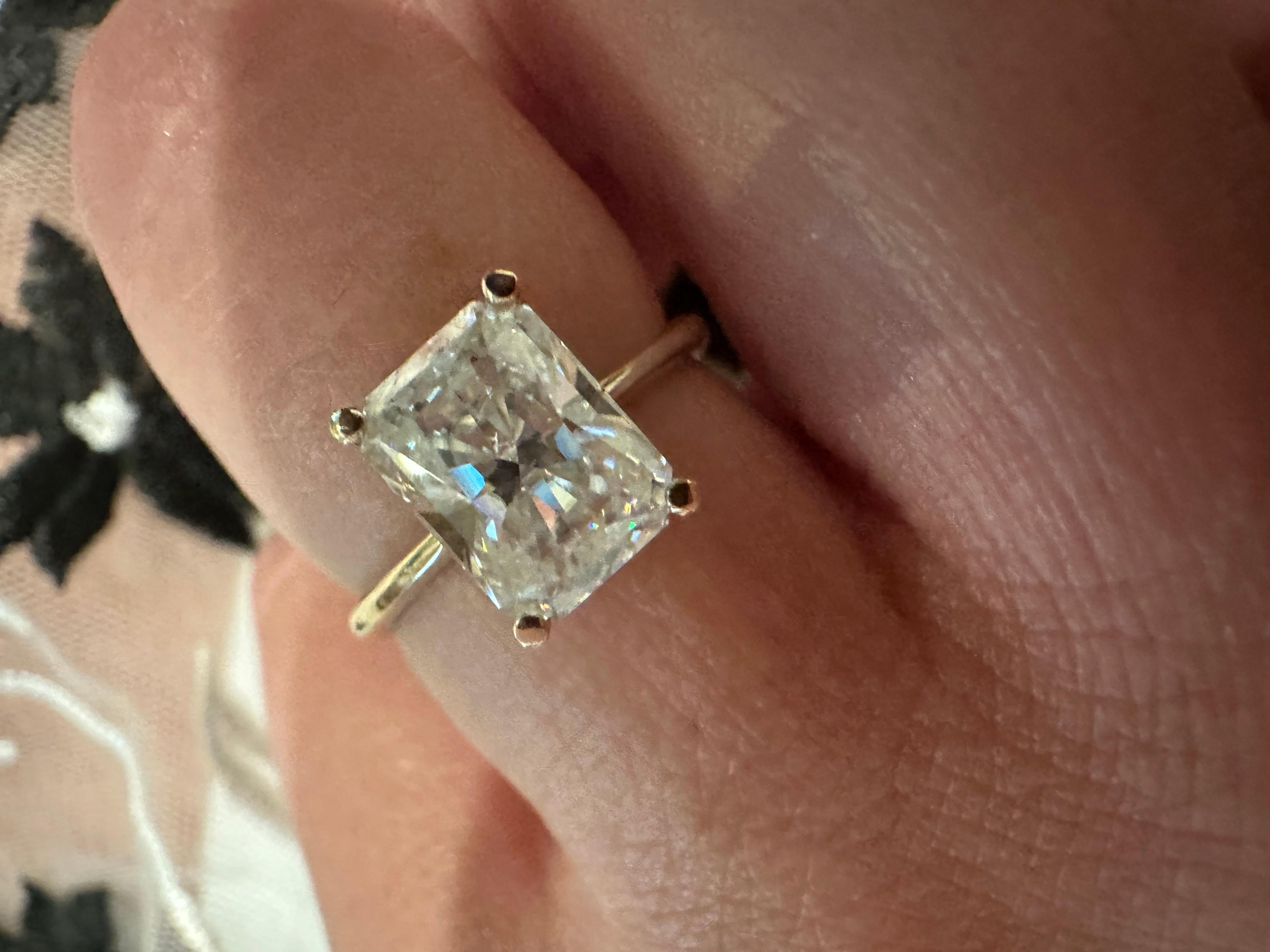 Cushion engagement ring 18KT yellow gold stunning 2.20ct moissanite ring In New Condition For Sale In Boca Raton, FL