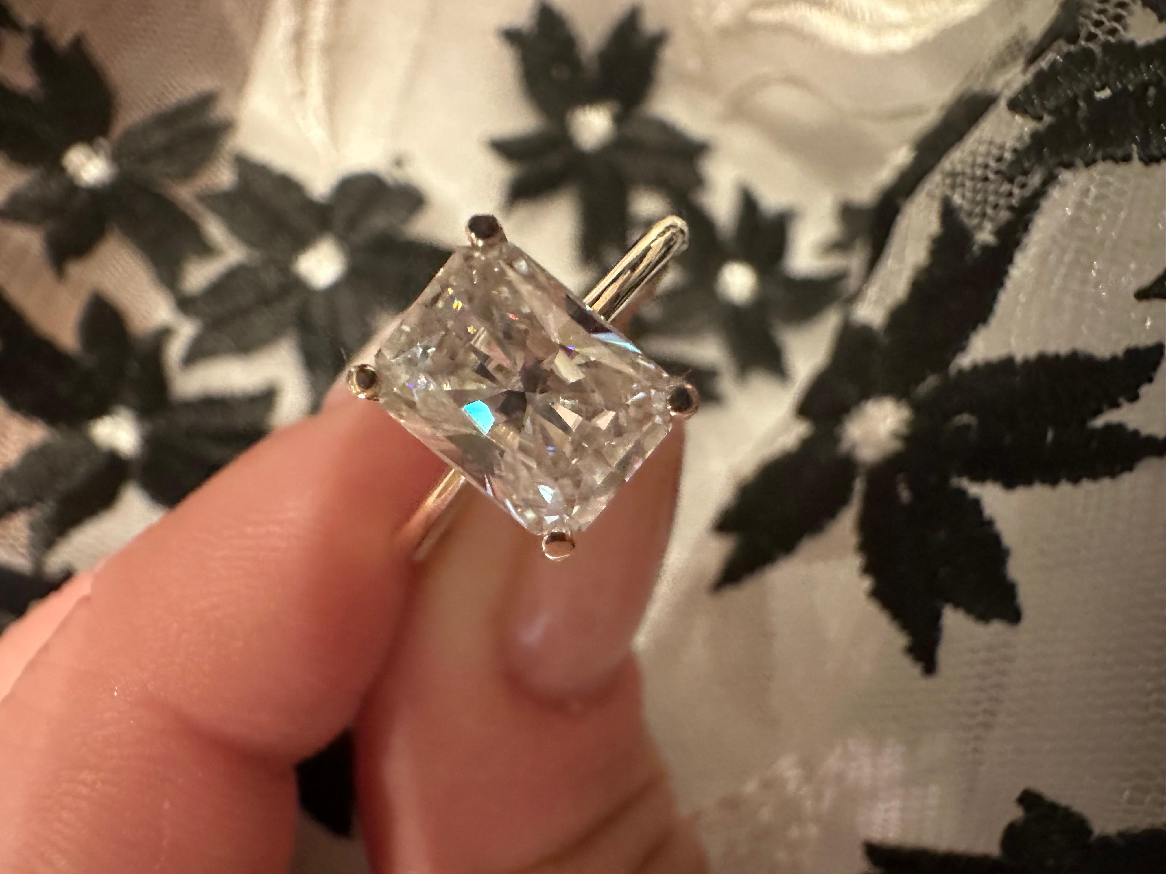 Cushion engagement ring 18KT yellow gold stunning 2.20ct moissanite ring For Sale 2