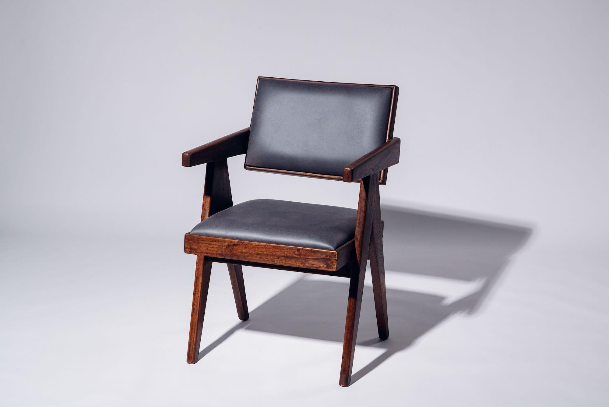 An authentic mid-century piece from Pierre Jeanneret’s legendary Chandigarh commission. Teak frame with fabric upholstered seat & back.

Letter : CCA/CH/41 (Chandigarh College of Architecture/Chair N° 41)