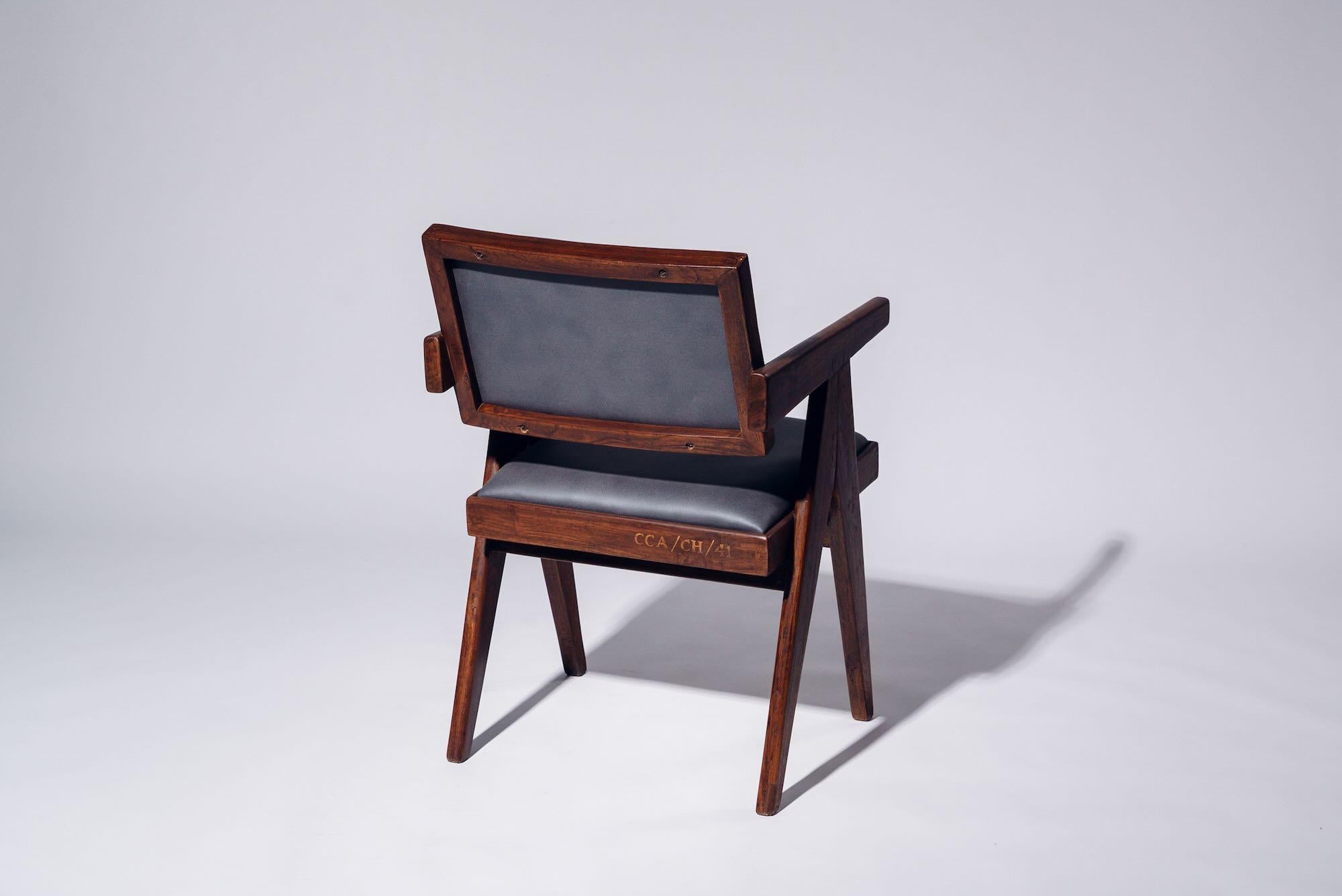 Indiano Cushion Floating Back Chair by Pierre Jeanneret for Chandigarh, Circa 1955-56 in vendita